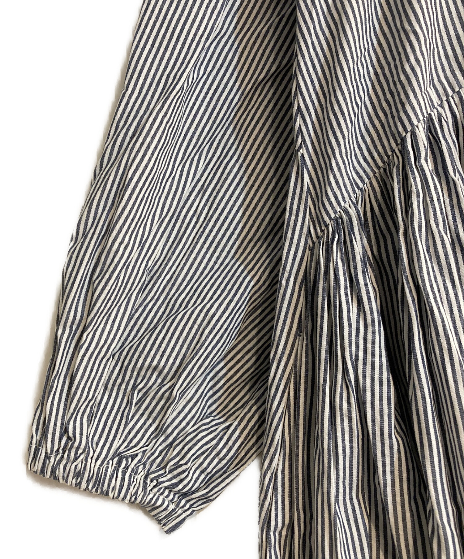 中古・古着通販】BEARDSLEY (ビアズリー) 先染めギャザーワンピース