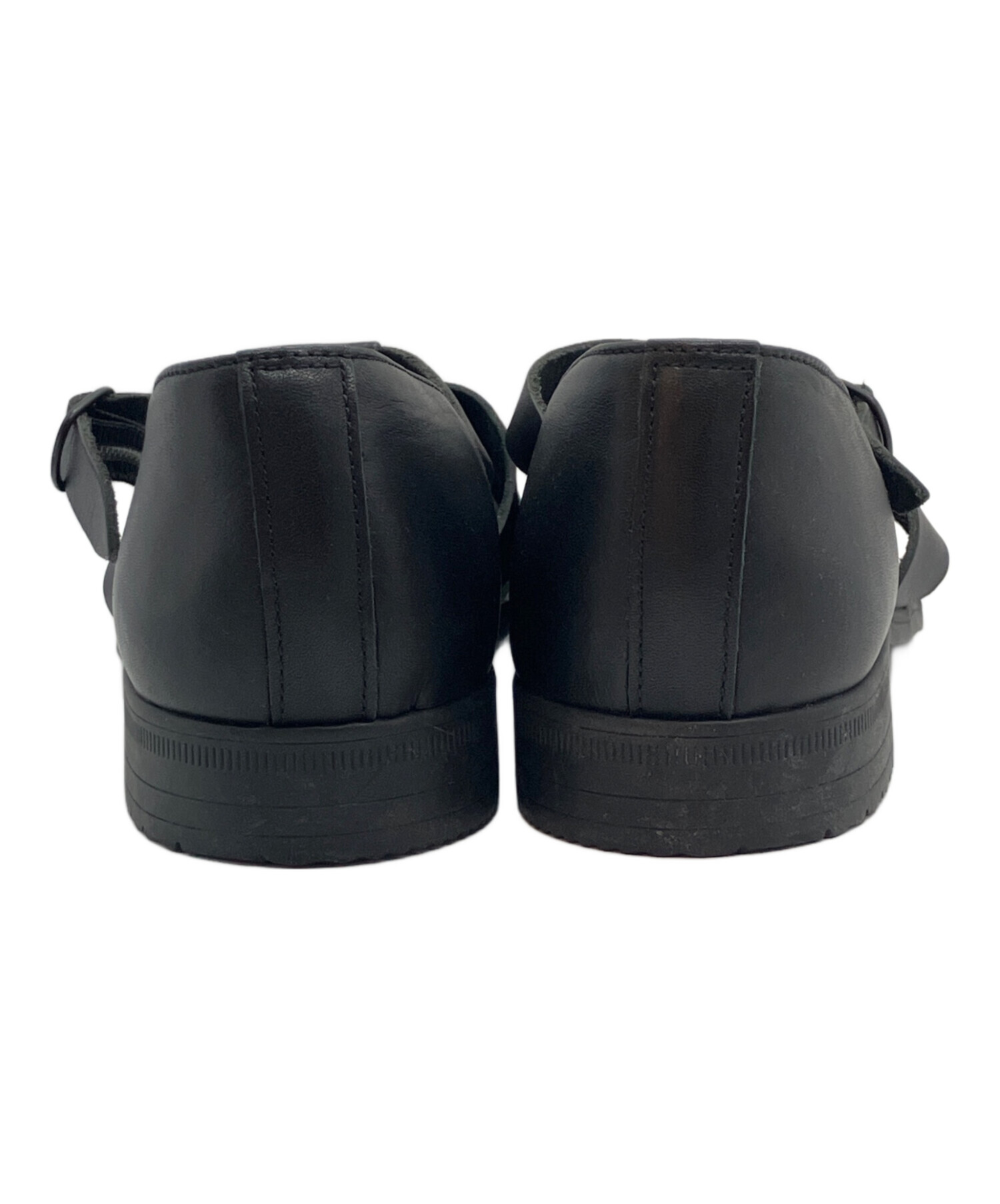 美品 ❉ MUKAVA Chausser グルカサンダル ブラック 24.0 中古・古着通販】chausser (ショセ) フラットグルカサンダル ブラック