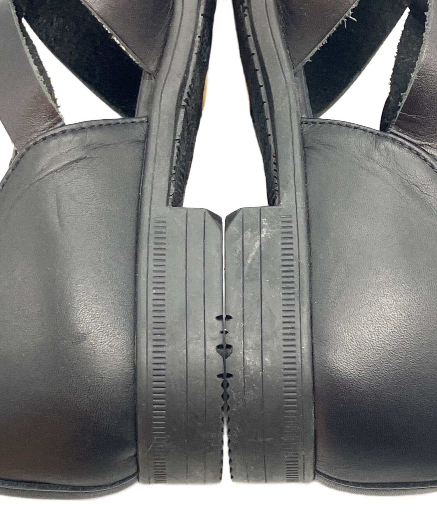 中古・古着通販】chausser (ショセ) フラットグルカサンダル ブラック
