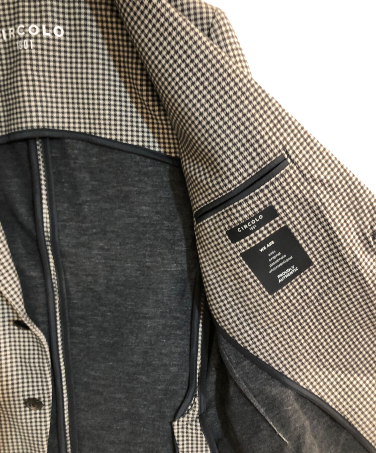 チルコロ1901 CIRCOLO テーラードジャケット　千鳥格子　グレー 未使用 楽天市場】【SALE】 チルコロ 1901 CIRCOLO 1901 テーラードジャケット