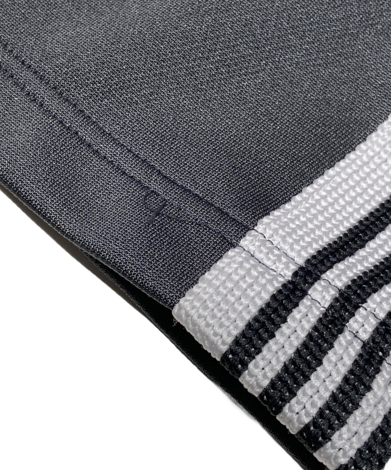 中古・古着通販】Needles (ニードルズ) トラックパンツ グレー サイズ