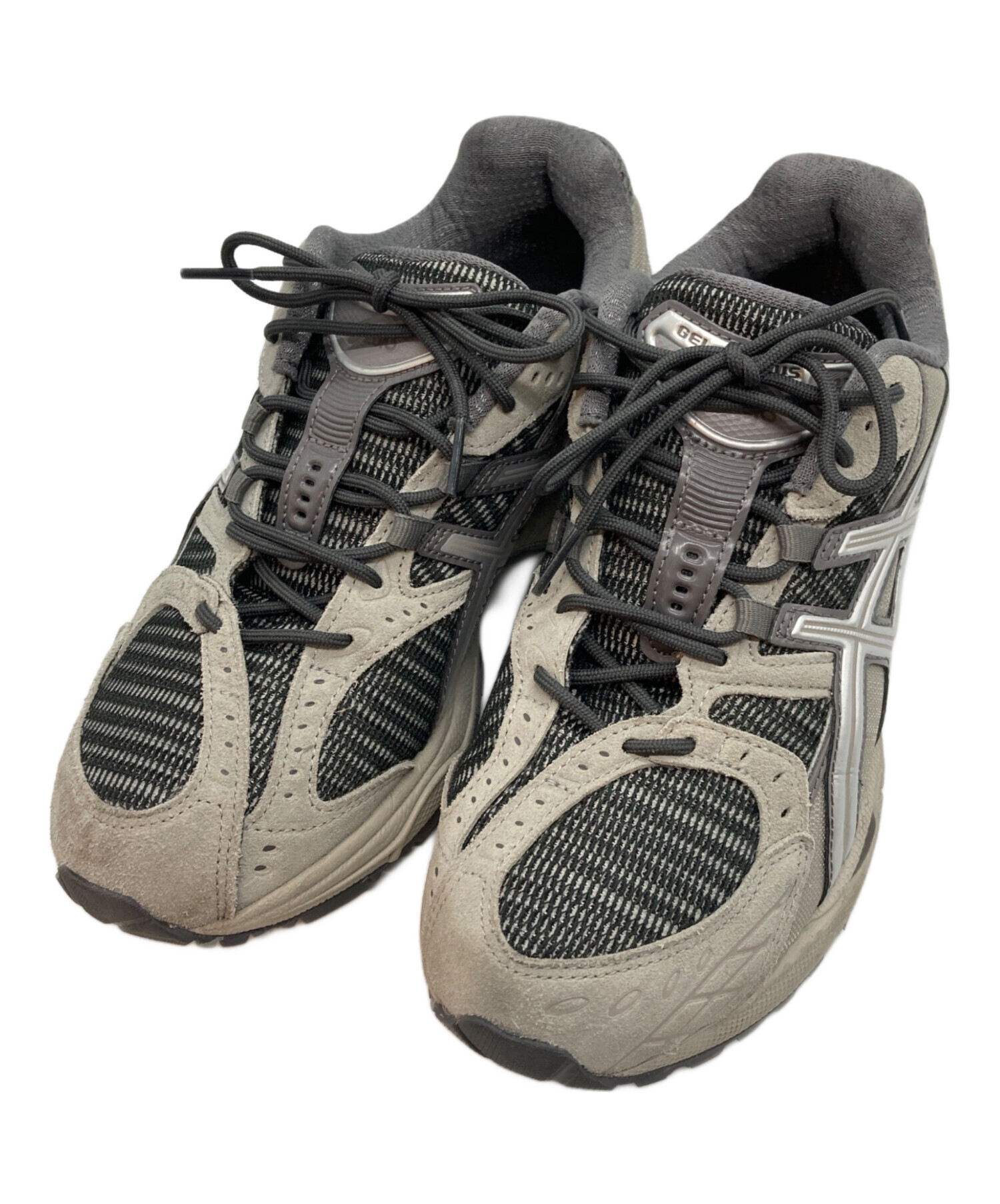 中古・古着通販】asics (アシックス) GEL-NIMBUS 10.1 グレー サイズ 