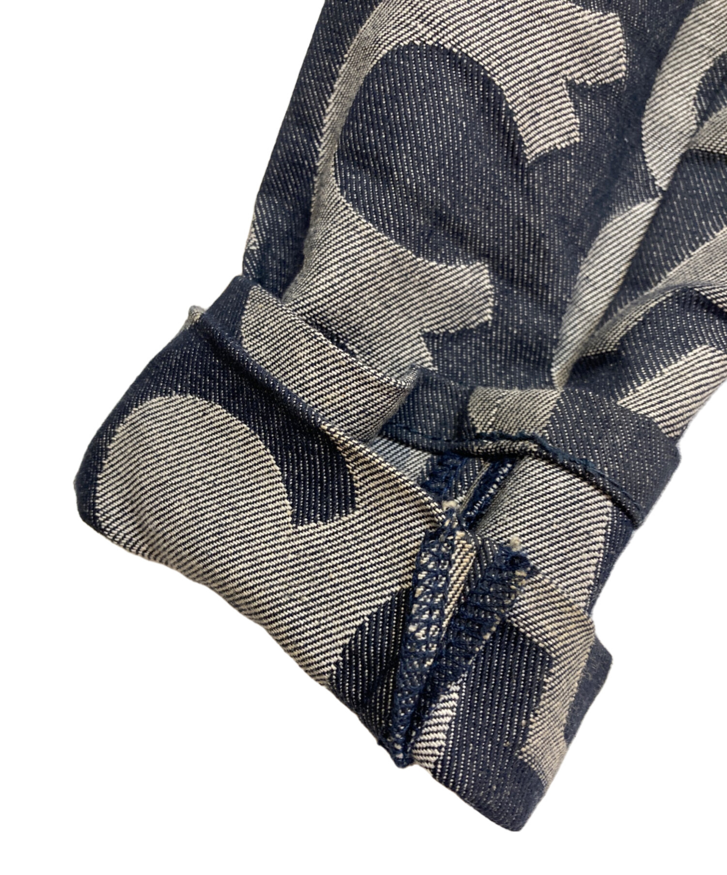 MARC JACOBS モノグラムデニムジャケット 新品 Lサイズ 中古・古着通販】MARC JACOBS (マークジェイコブス) モノグラムデニム