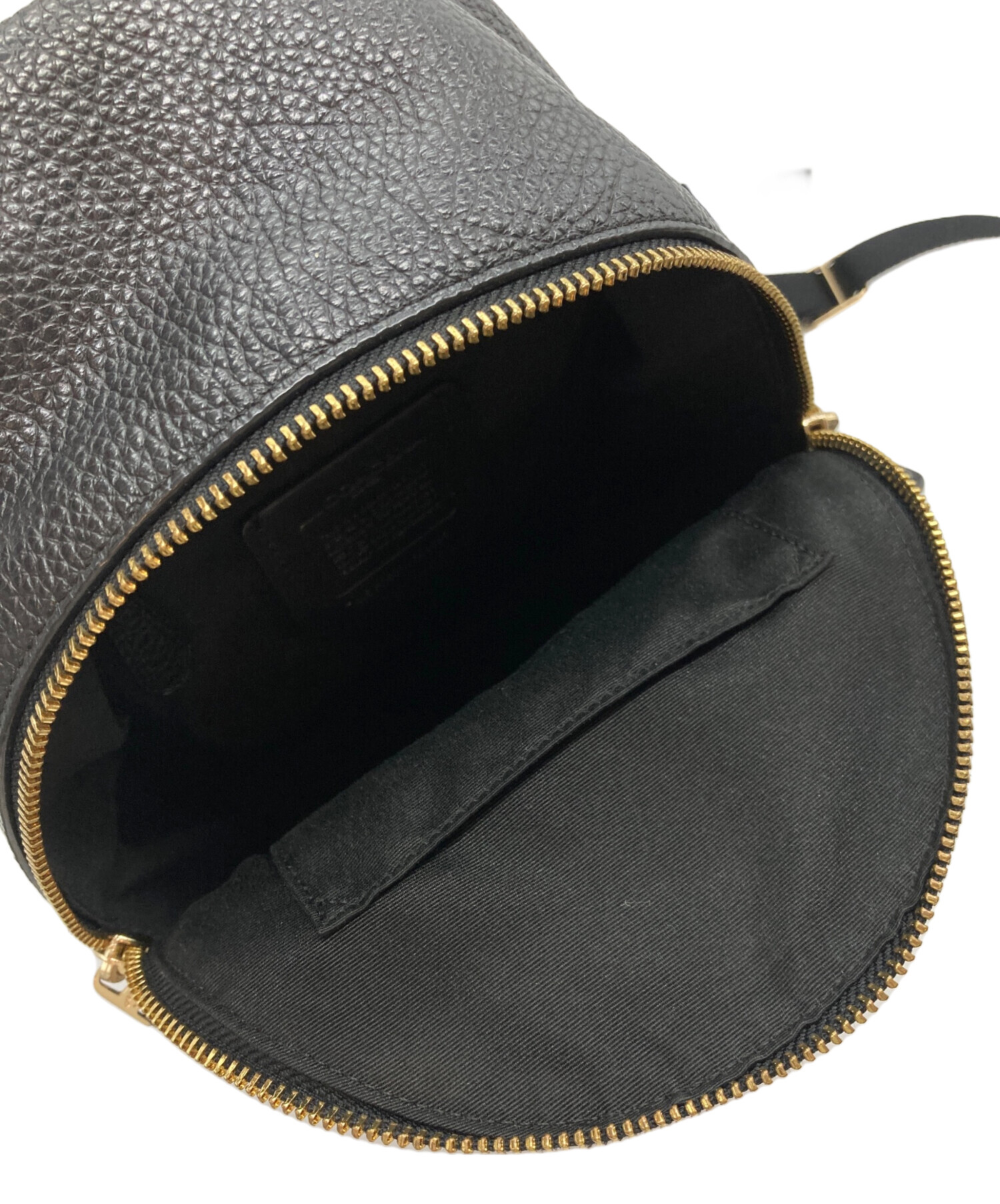 COACH コーチ ミニリュックサック ブラック 中古・古着通販】COACH (コーチ) レザーミニリュック ブラック