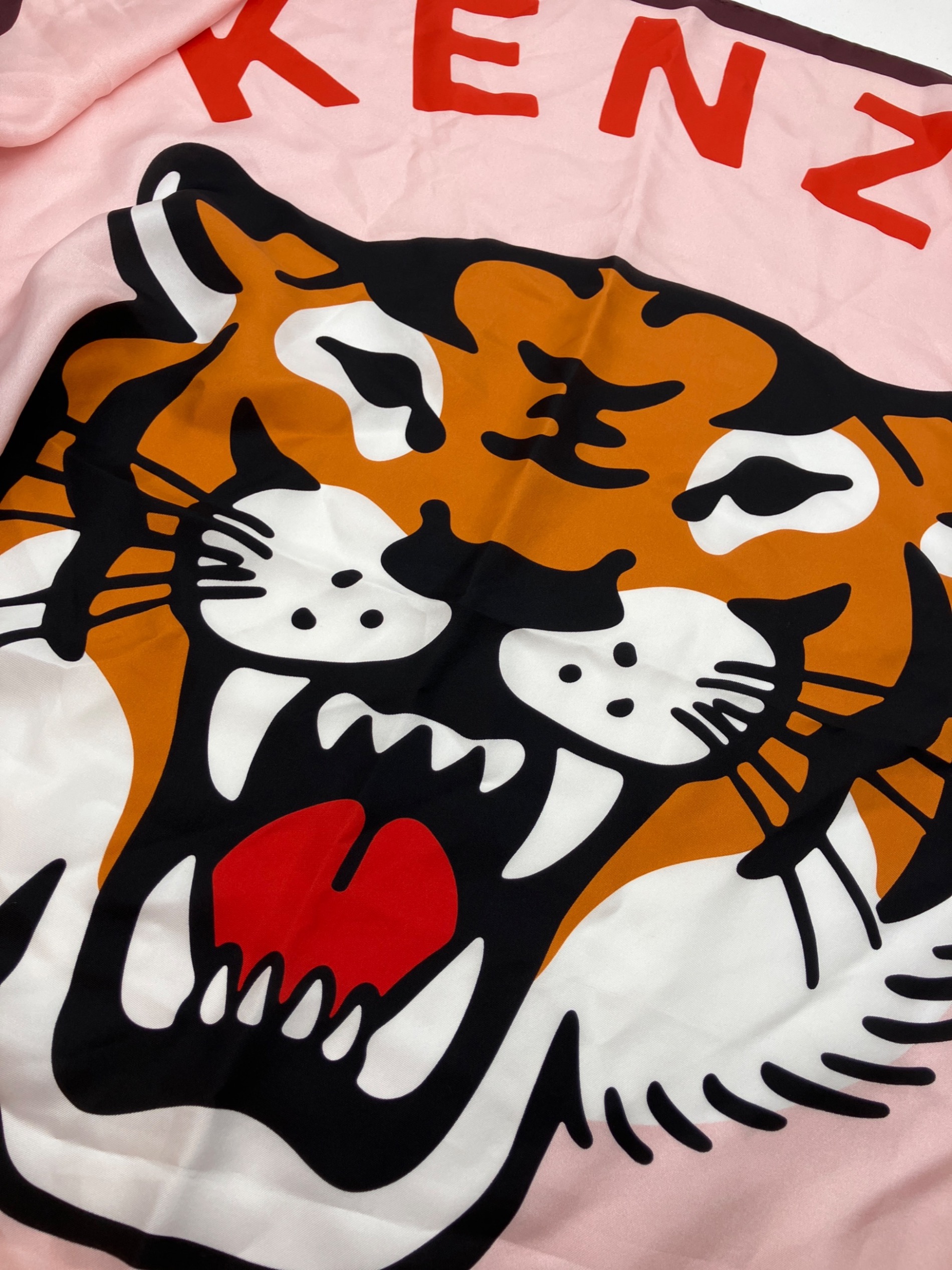 Patrick Q 様RU-6046 KENZO ケンゾーバラ　20250617 中古・古着通販】KENZO (ケンゾー) Lucky Tiger スカーフ/ラッキー