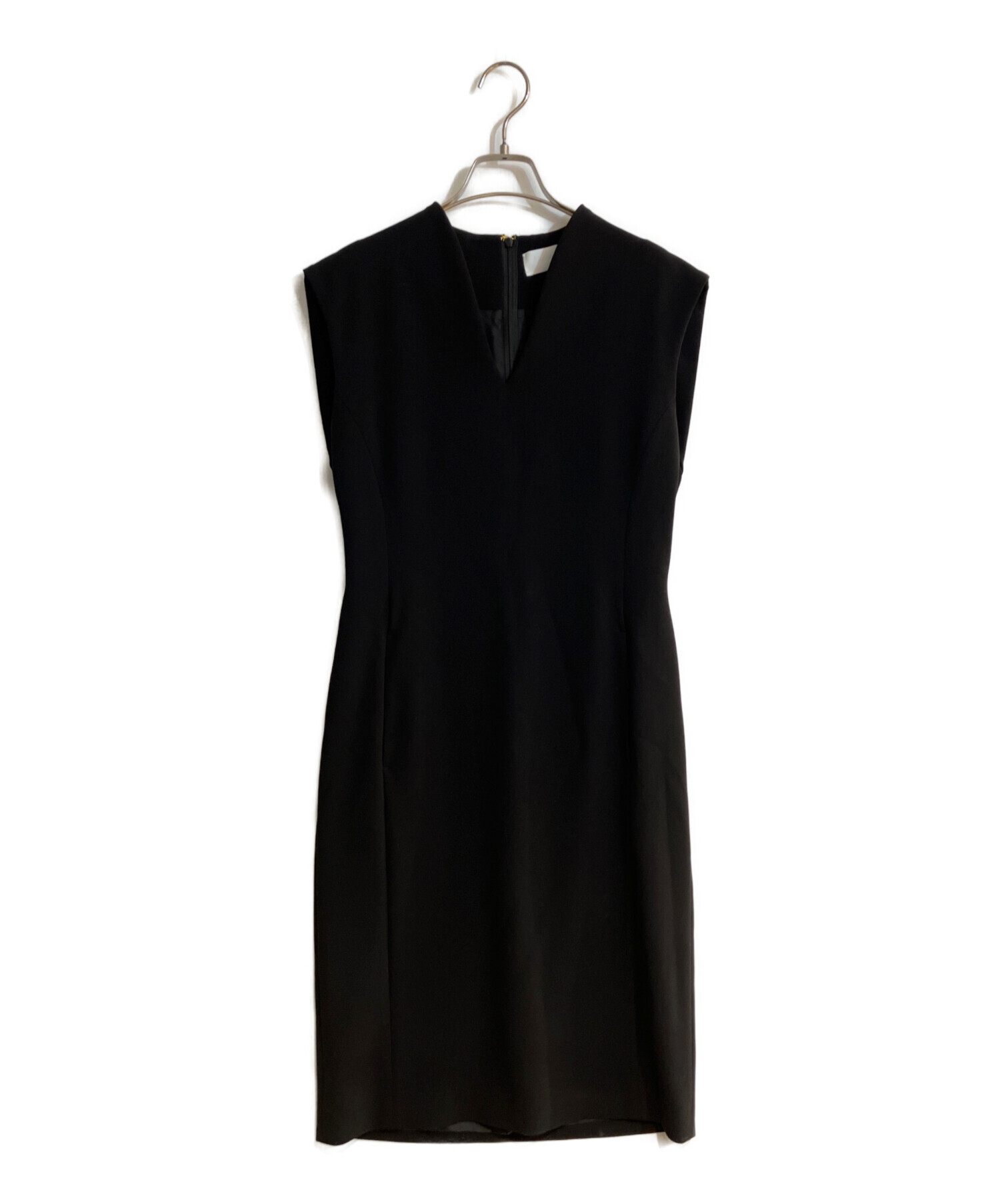 美品　タグ付き　Mame Kurogouchi ブラック　スリーブレスドレス 中古・古着通販】Mame Kurogouchi (マメクロゴウチ) V-Neck Sleeveless