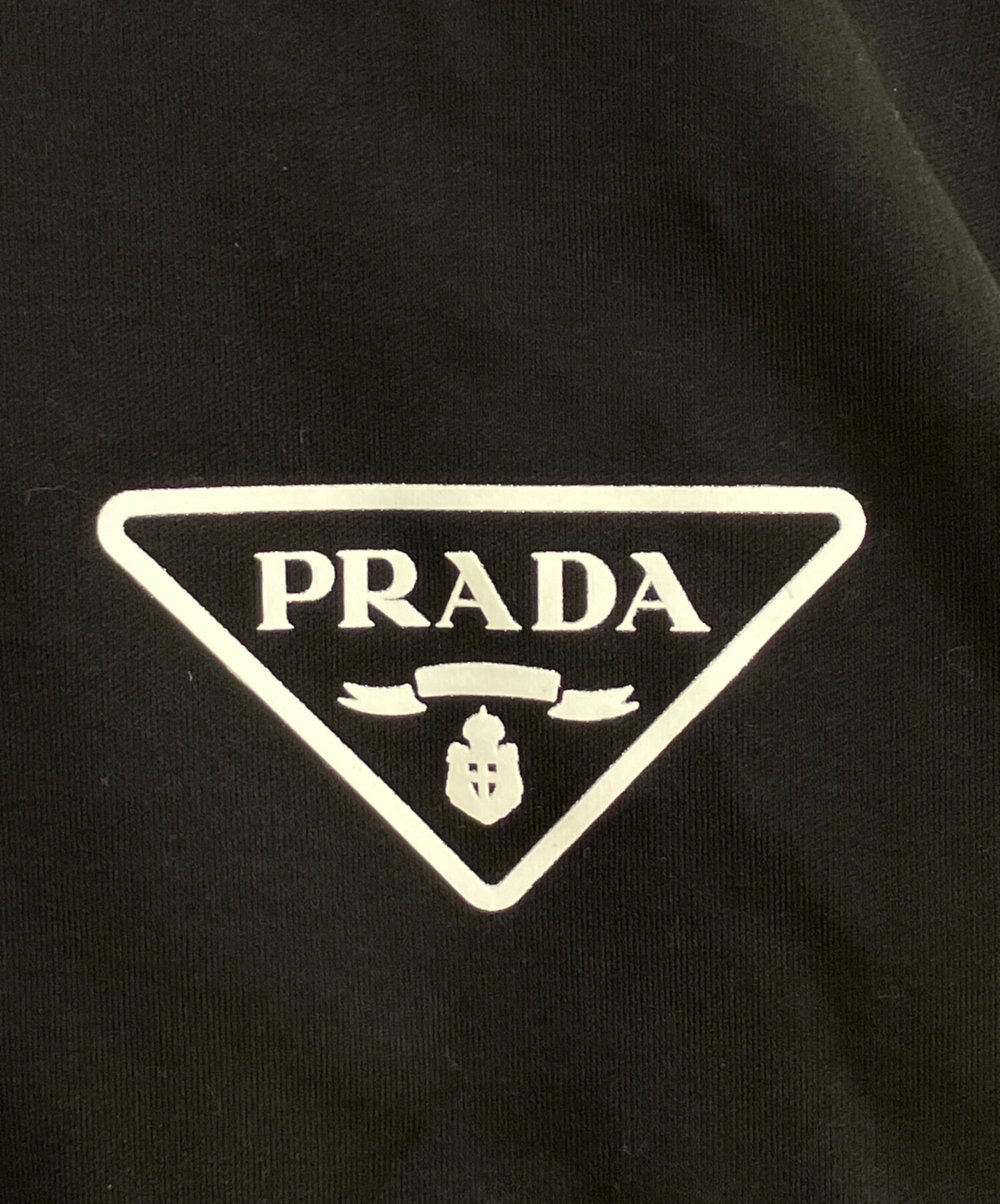 中古・古着通販】PRADA (プラダ) トライアングルロゴ プリントTシャツ
