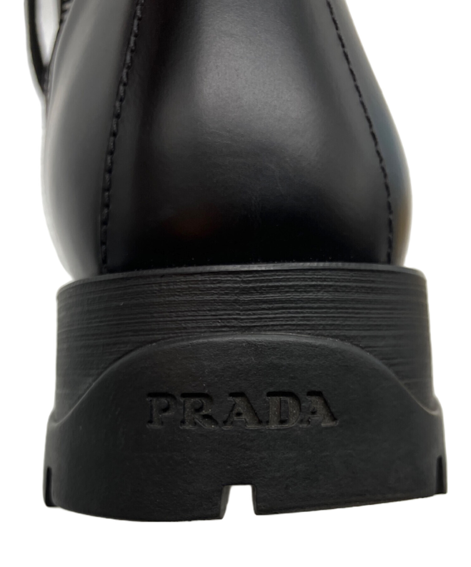 PRADA　ハーフブーツ３８黒　数回使用イタリア製① 中古・古着通販】PRADA (プラダ) サイドジップレースアップブーツ