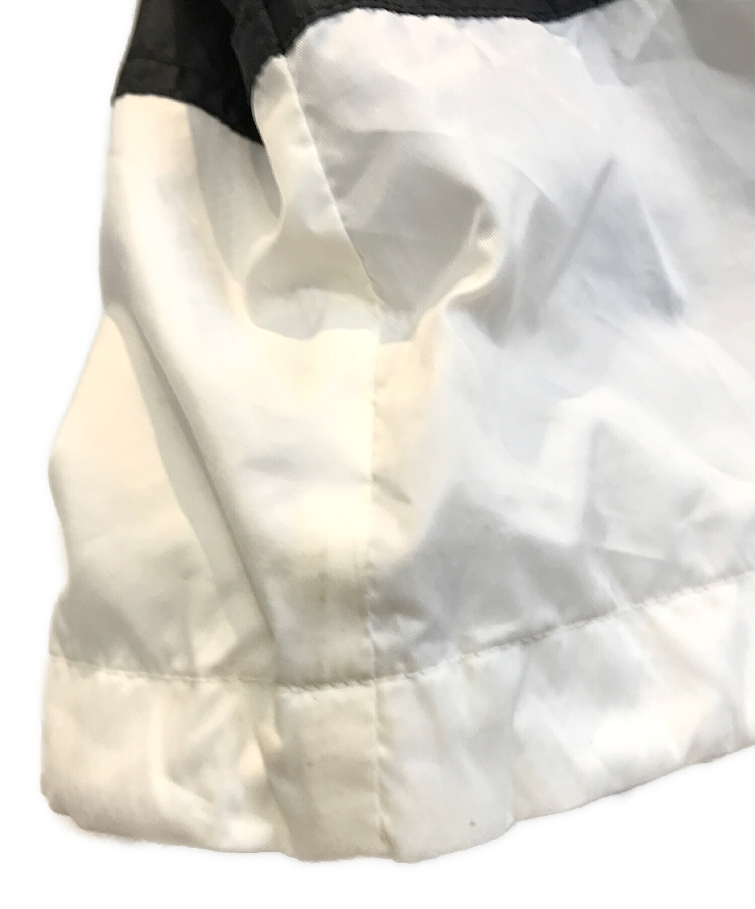 中古・古着通販】NIKE (ナイキ) ウインドブレーカー ホワイト×ブラック