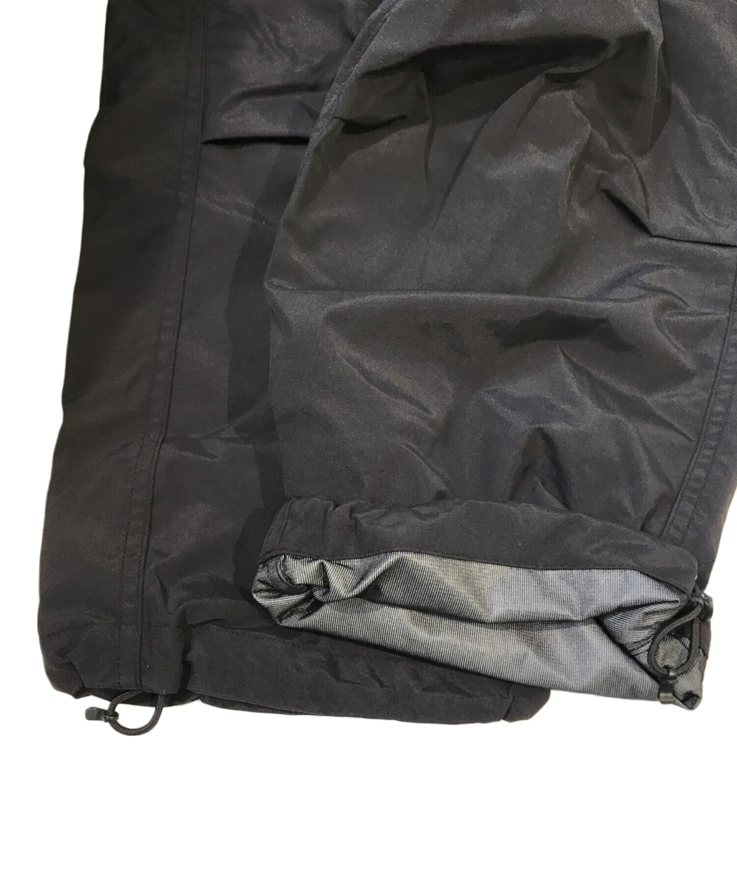 HUF ハフ パンツ（その他） メンズ 【古着】【中古】 中古・古着通販】HUF (ハフ) ナイロンカーゴパンツ ブラック サイズ:M