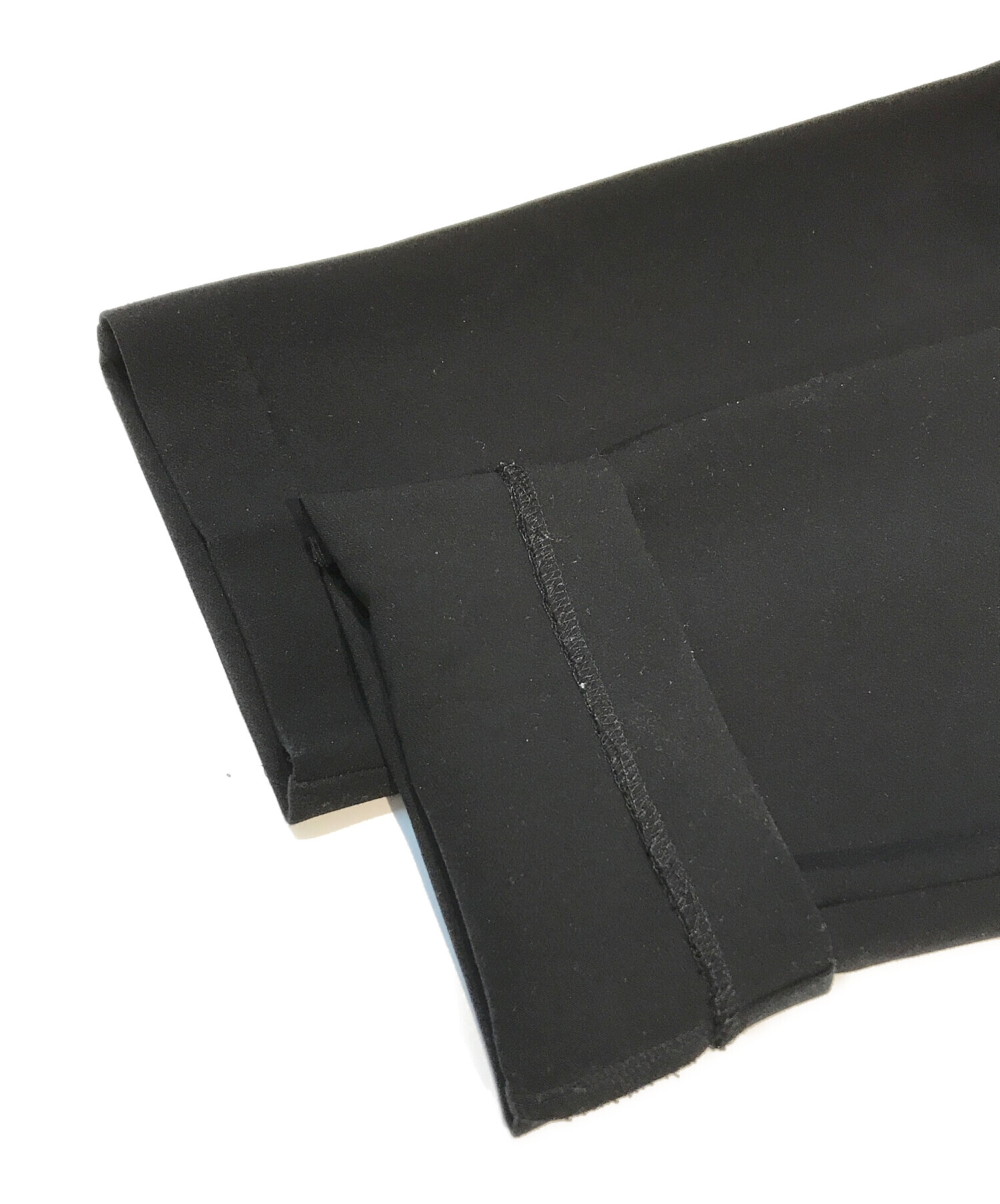 【美品】ohga スムースフィットパンツ 中古・古着通販】OHGA (オオガ) スムースフィットパンツ OHGA