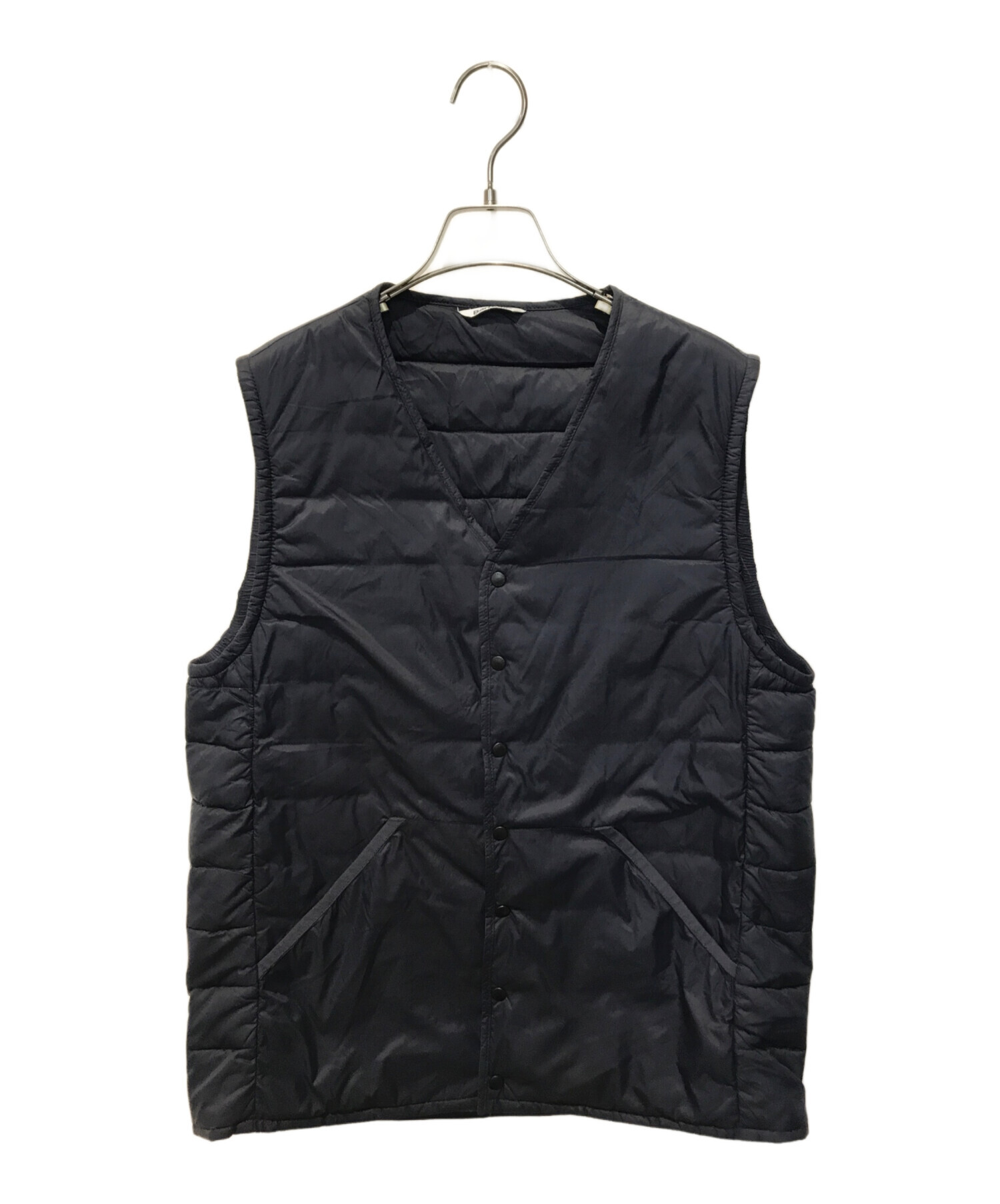 ダウンベスト　Barbourバブアー　紺色ネイビー　無地シンプル　ヴィンテージ ダウンベスト Barbourバブアー 紺色ネイビー 無地シンプル ヴィンテージ