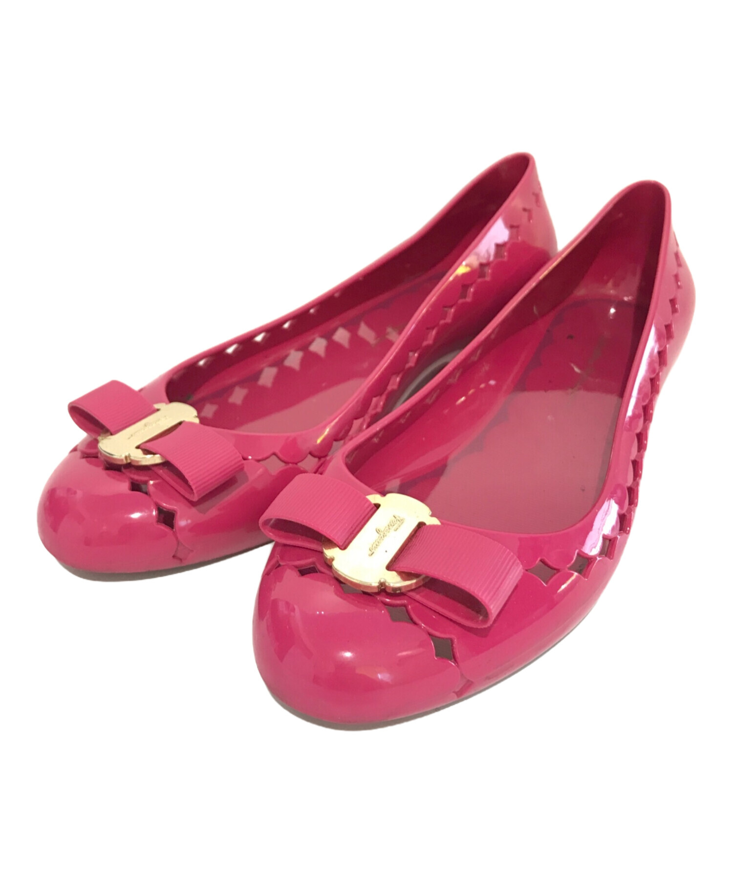 【美品】Salvatore Ferragamo ラバーパンプス 中古・古着通販】Salvatore Ferragamo (サルヴァトーレ フェラガモ