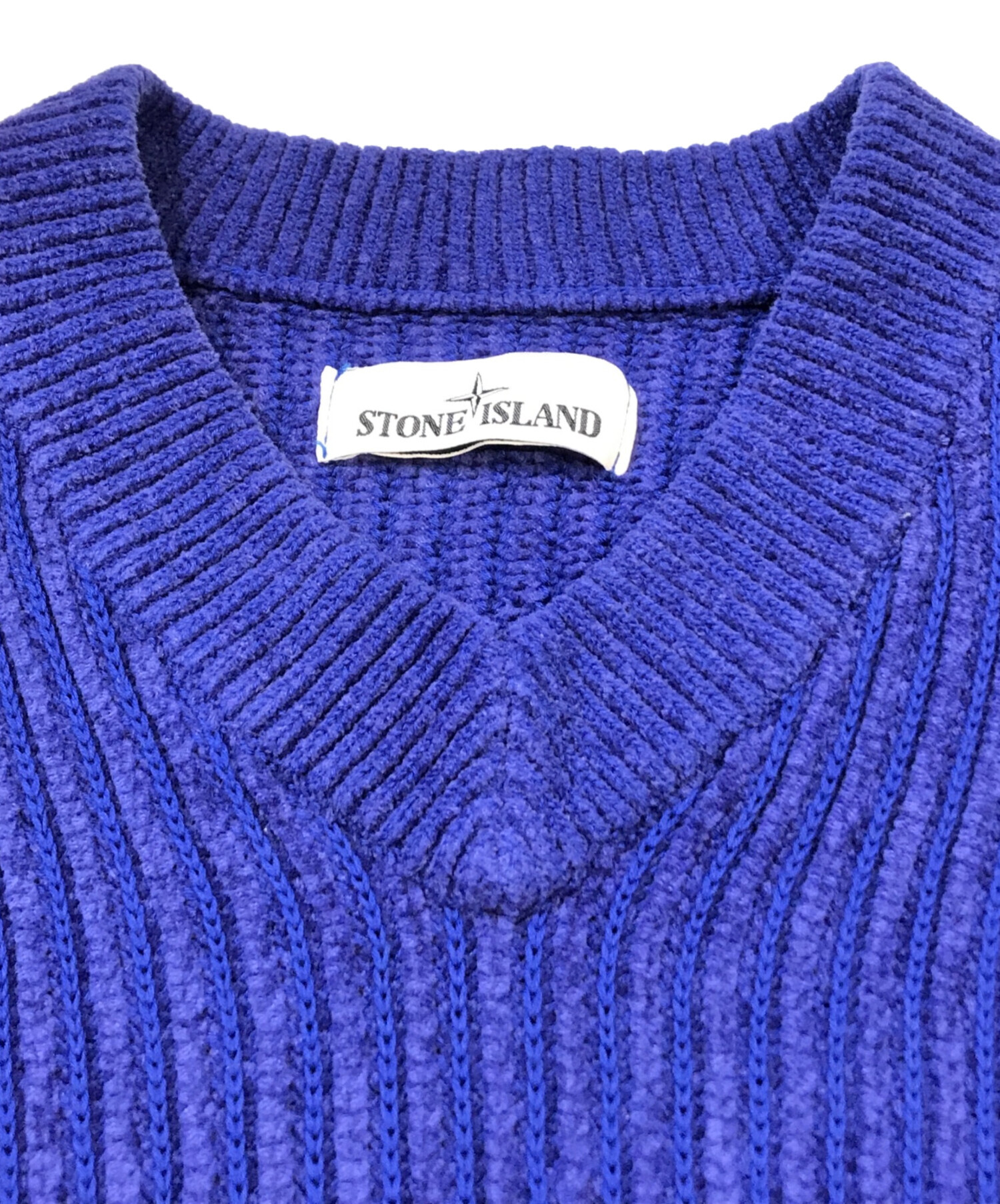 中古・古着通販】STONE ISLAND (ストーンアイランド) Vネック