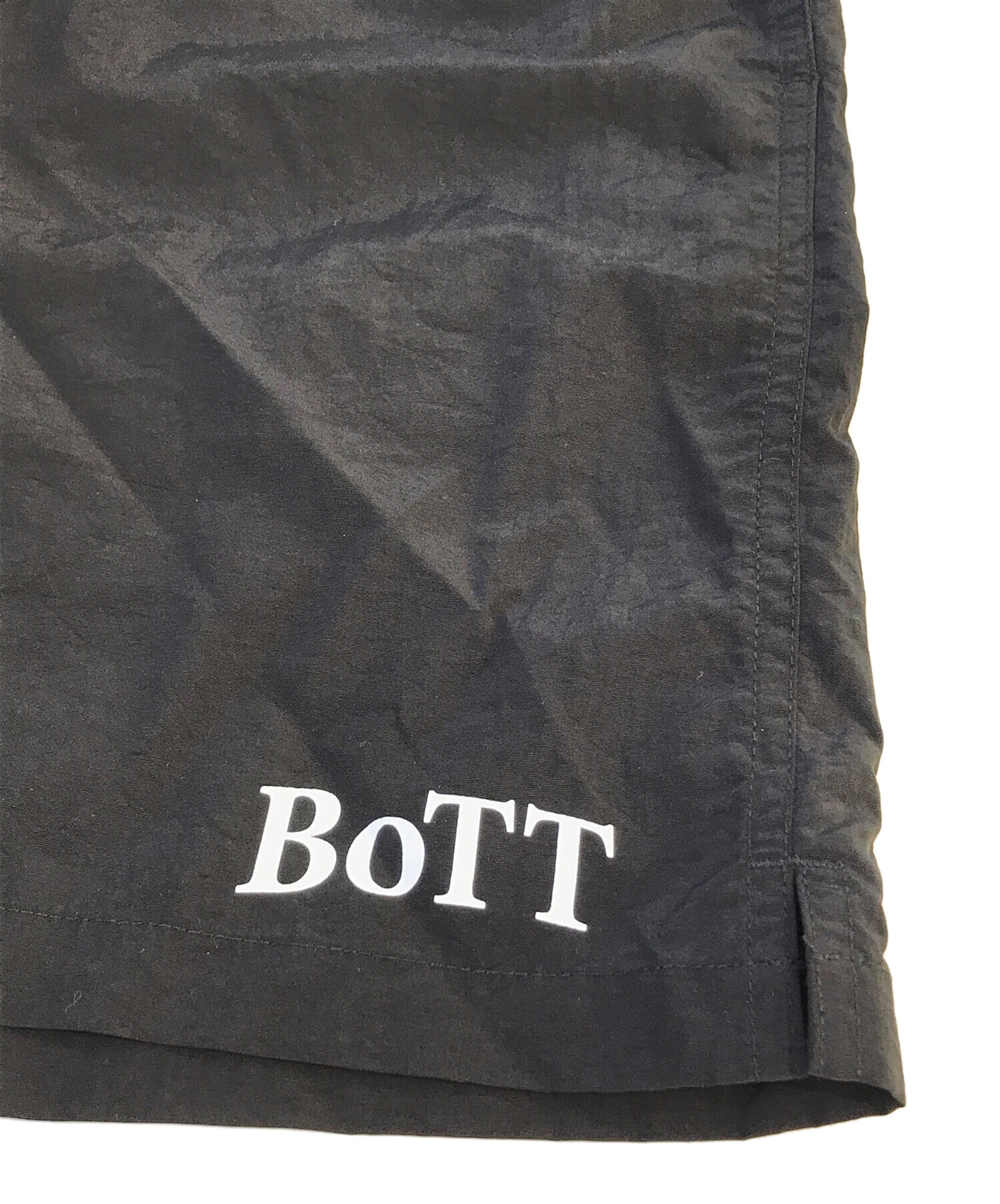中古・古着通販】BoTT (ボット) ナイロンショートパンツ 241BoTT20