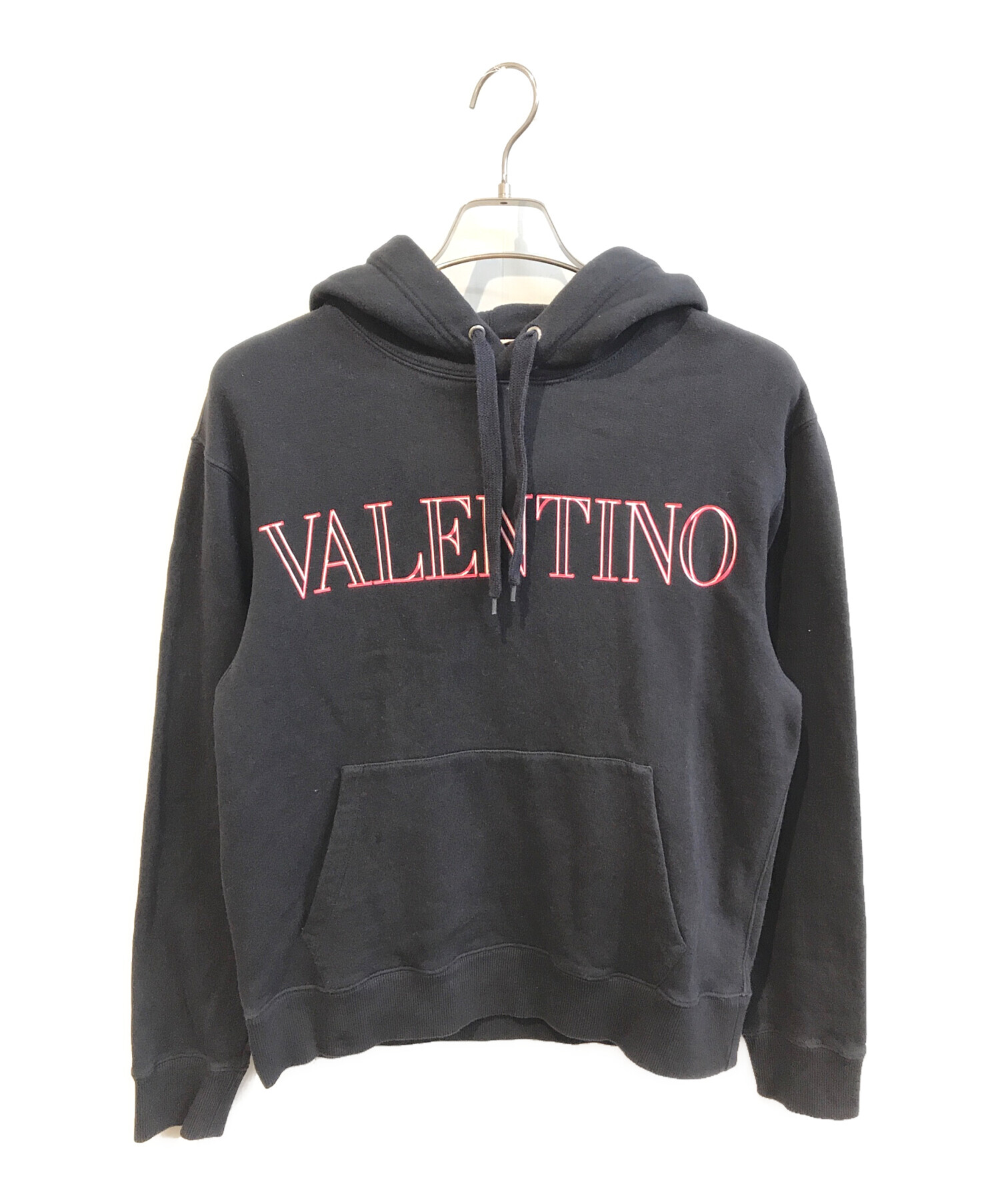 【美品】VALENTINO ヴァレンティノ フロントロゴ パーカー ブラック 中古・古着通販】VALENTINO (ヴァレンティノ) ロゴパーカー