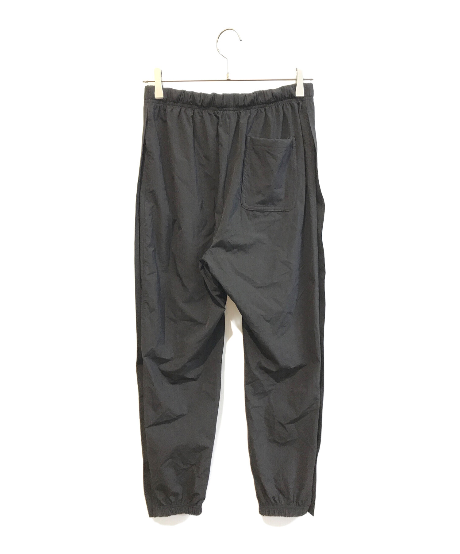 中古・古着通販】ROKIT (ロキット) ナイロンパンツ ブラック サイズ:M 