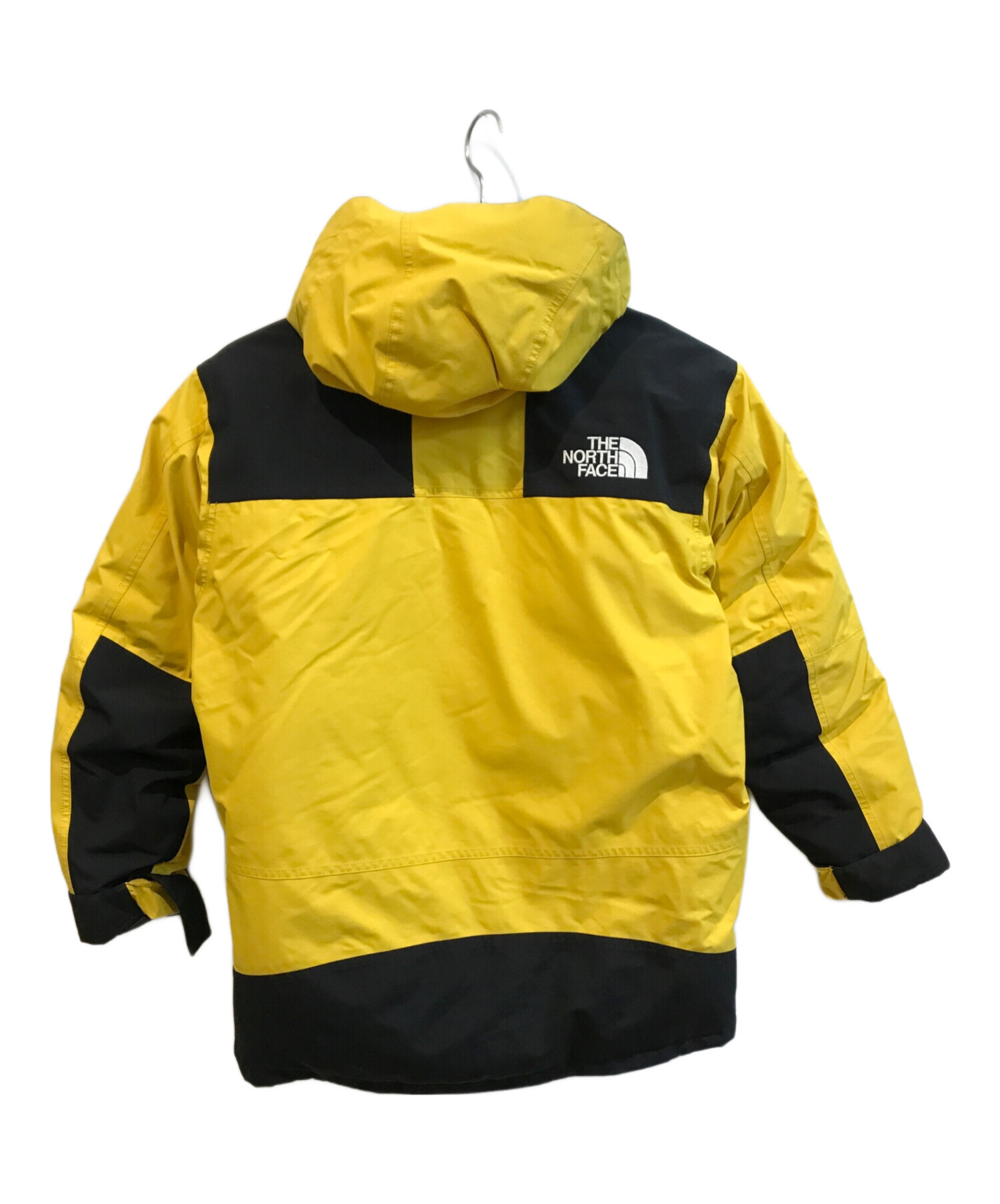 THE NORTH FACE ジャケット 黒/黄色 中古・古着通販】THE NORTH FACE (ザ ノース フェイス) MOUNTAIN DOWN