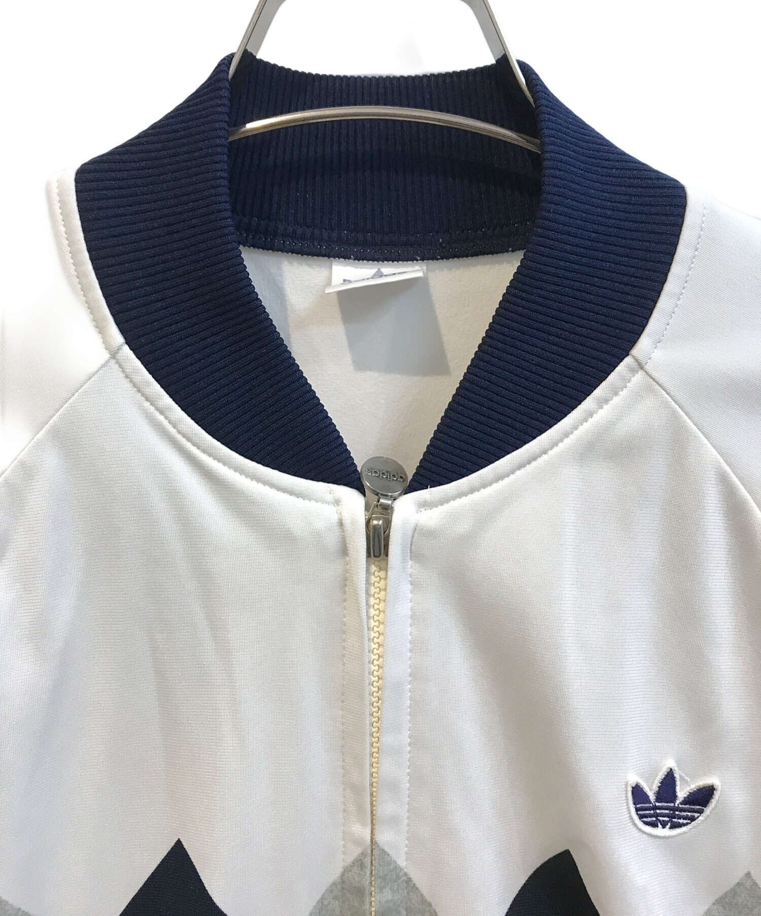 中古・古着通販】adidas (アディダス) トラックジャケット ホワイト