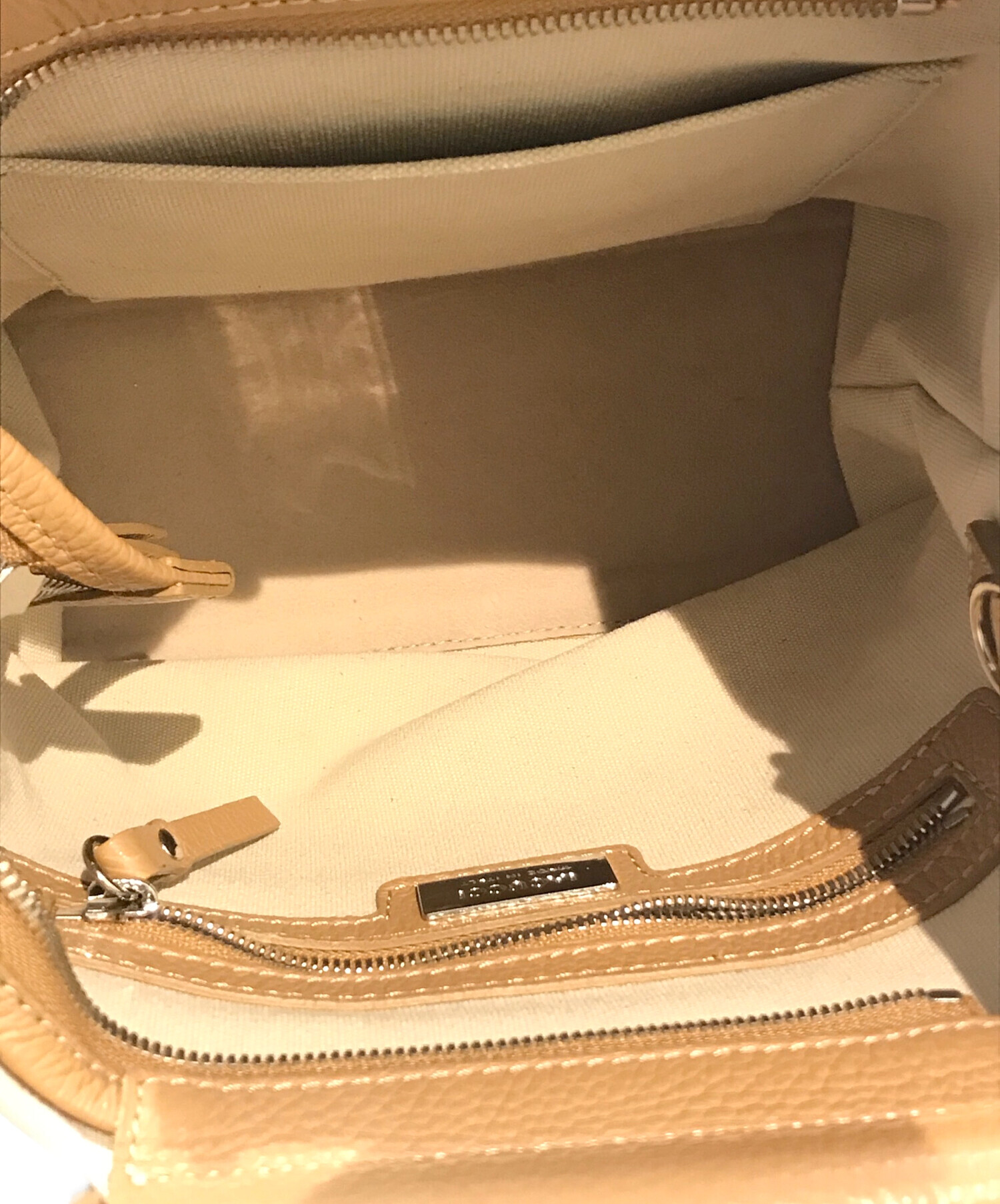 中古・古着通販】IACUCCI (イアクッチ) 2WAYショルダーバッグ ベージュ 