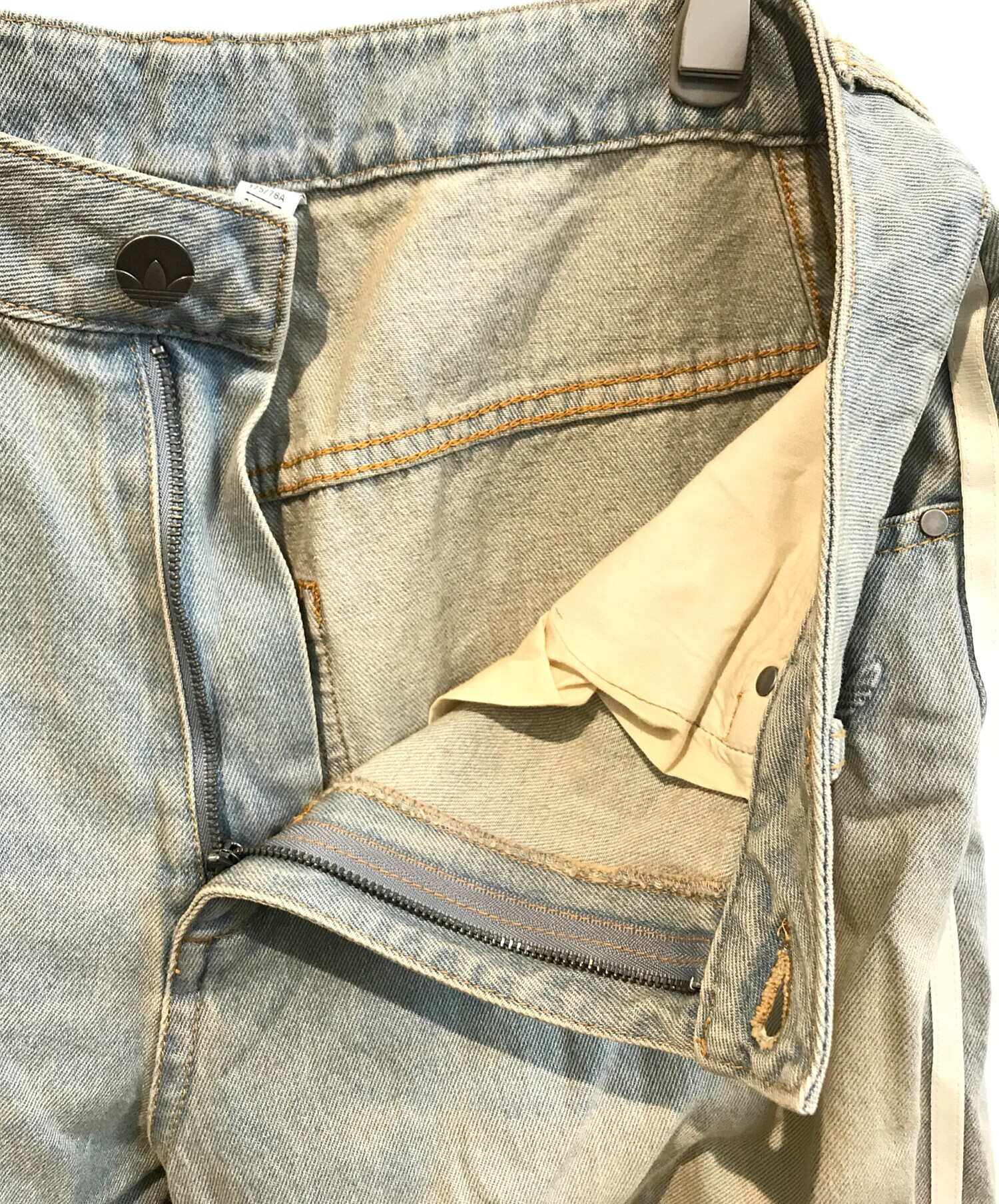 中古・古着通販】adidas (アディダス) Adilenium シーズン 3 バナナ