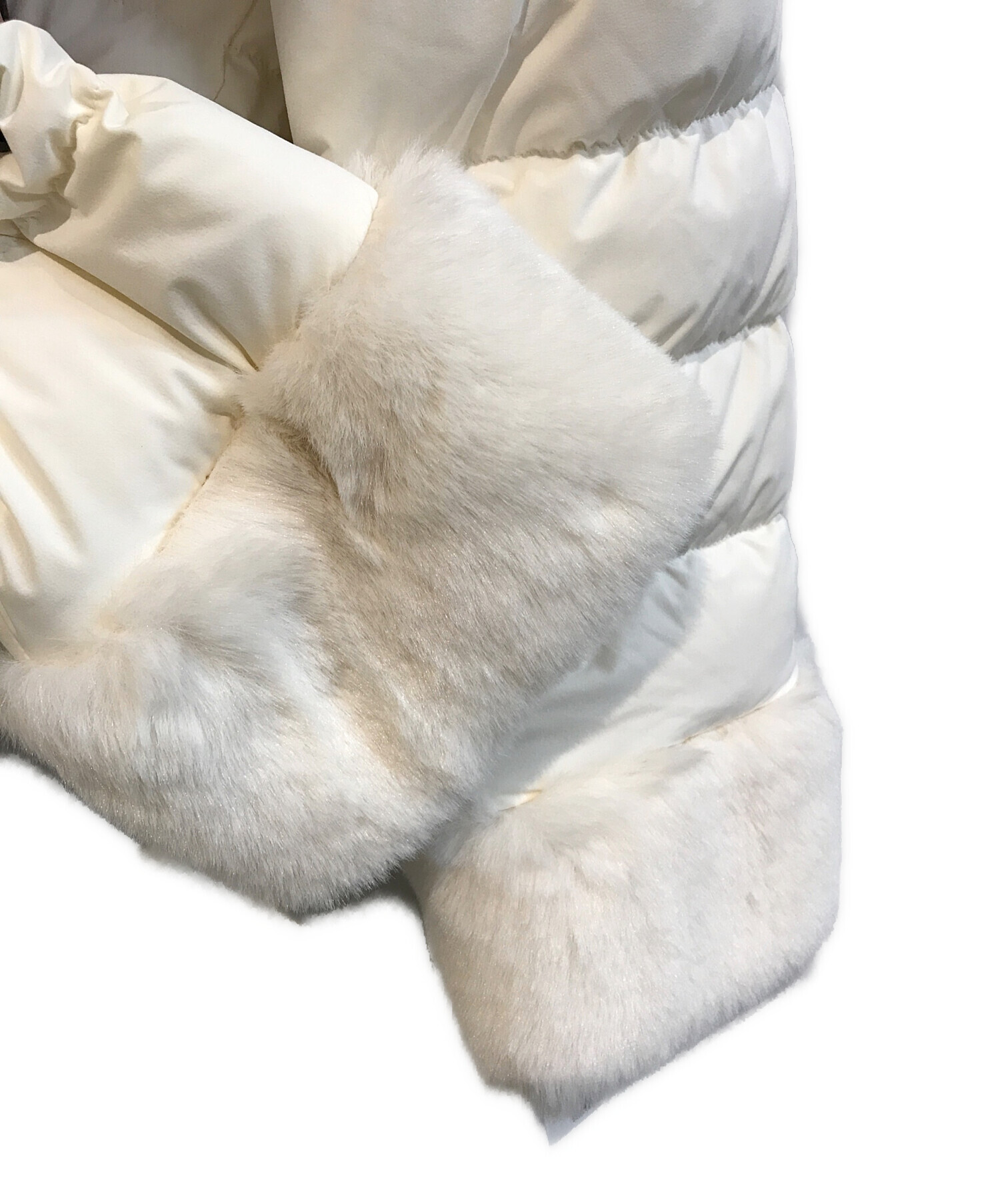 美品、タグ付き、エムズグレイシー、M’S GRACY、ダウン、ポンチョ、ホワイト 中古・古着通販】M'S GRACY (エムズグレイシー) リバーシブルダウン