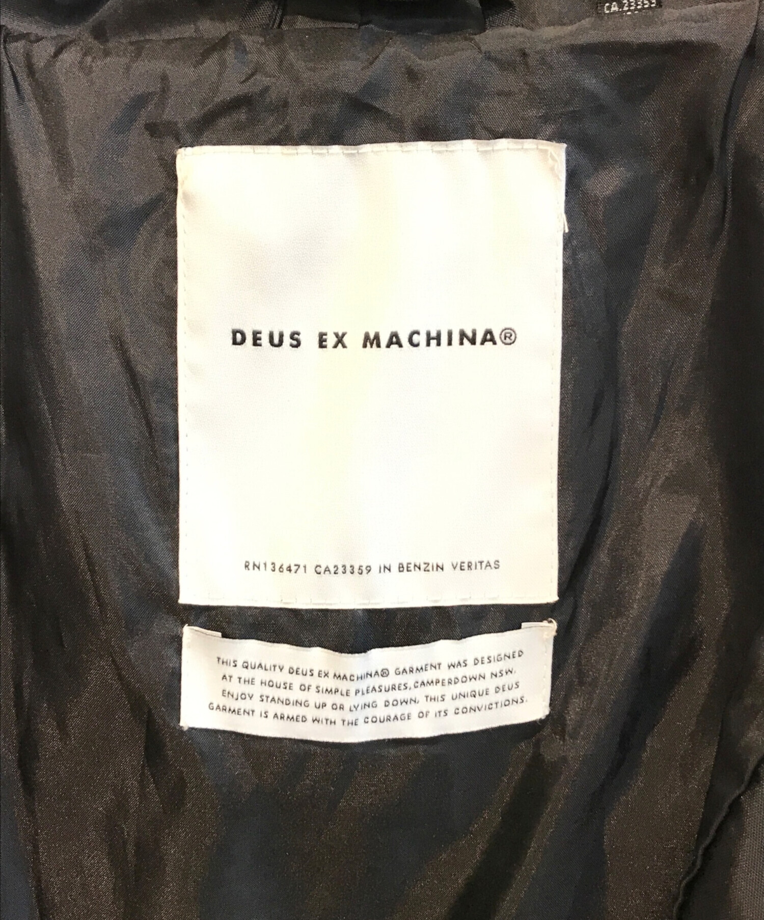 中古・古着通販】DEUS EX MACHINA (デウス エクス マキナ) ナイロン