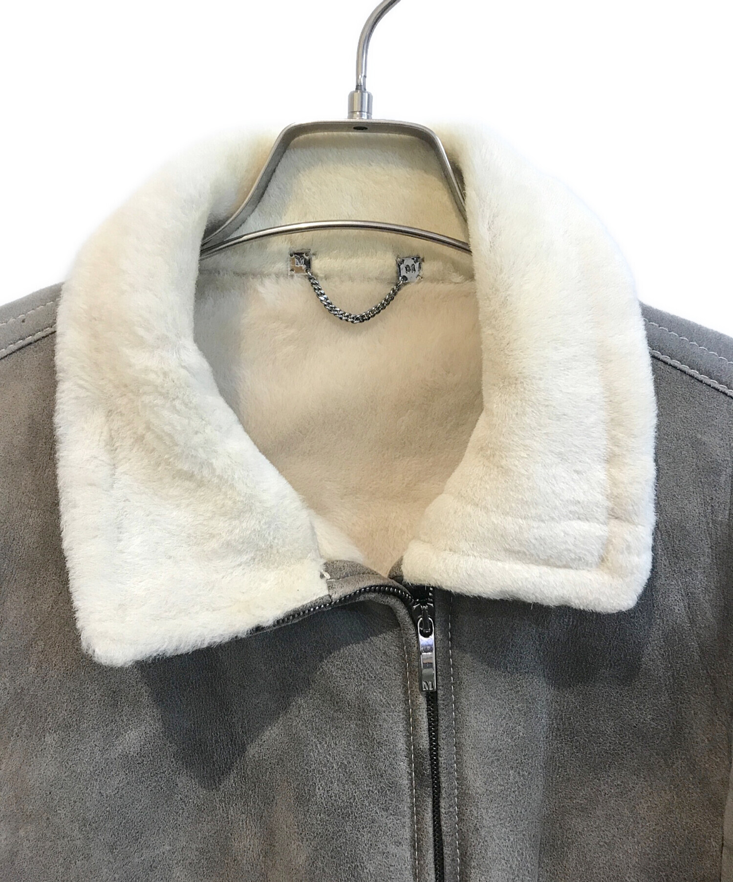 マックスマーラムートンブルゾン 温もり溢れる「マックスマーラ」のムートンコート｜自由自在に調整