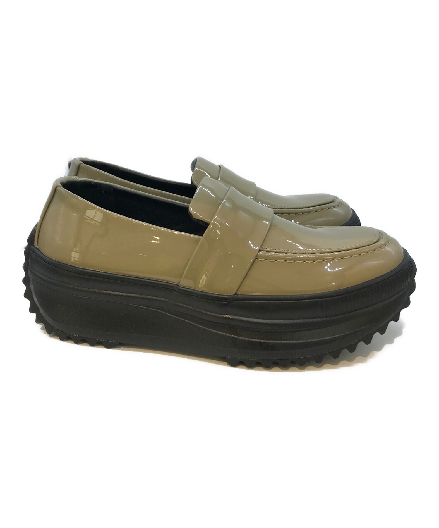 ビアズリー エナメルレザーローファー【24cm】 中古・古着通販】BEARDSLEY (ビアズリー) エナメルローファー カーキ