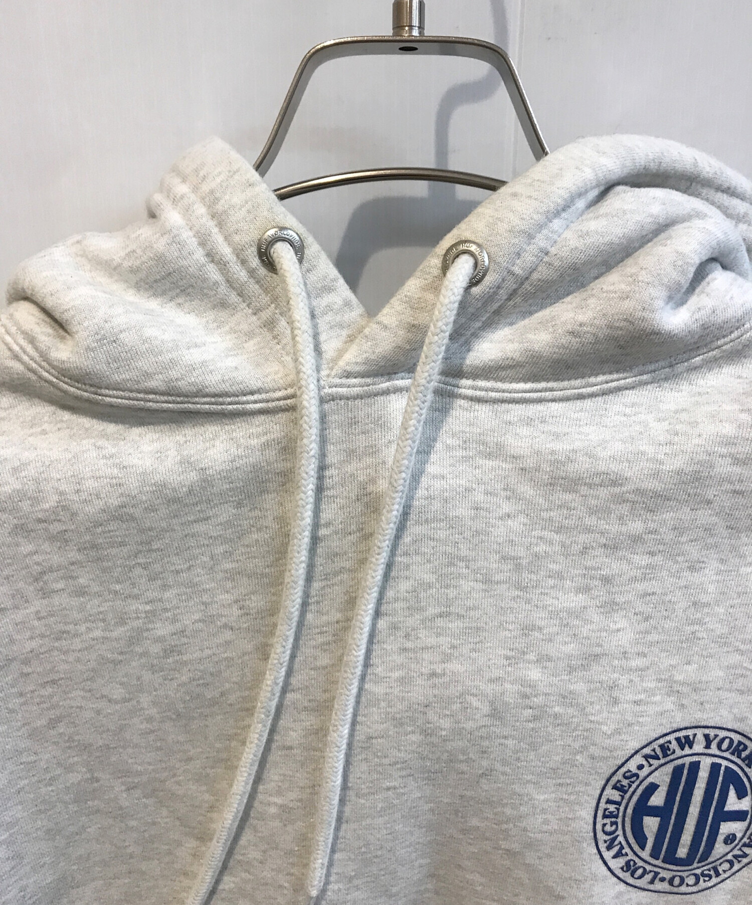 中古・古着通販】HUF (ハフ) REGIONAL PUFF HOODIE グレー サイズ:S 