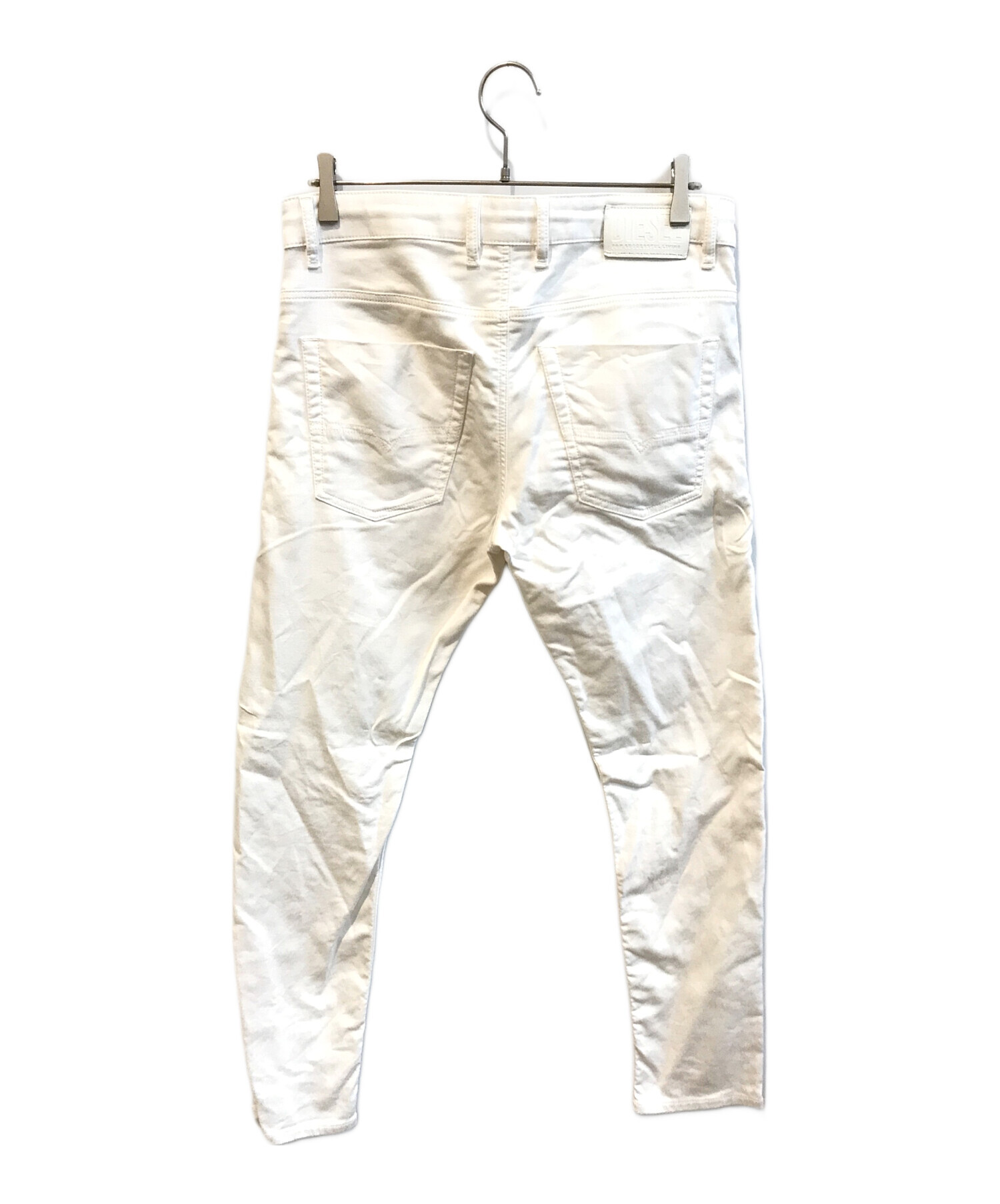中古・古着通販】DIESEL (ディーゼル) デニムパンツ ホワイト 中古・古着通販】DIESEL (ディーゼル) デニムパンツ ホワイト