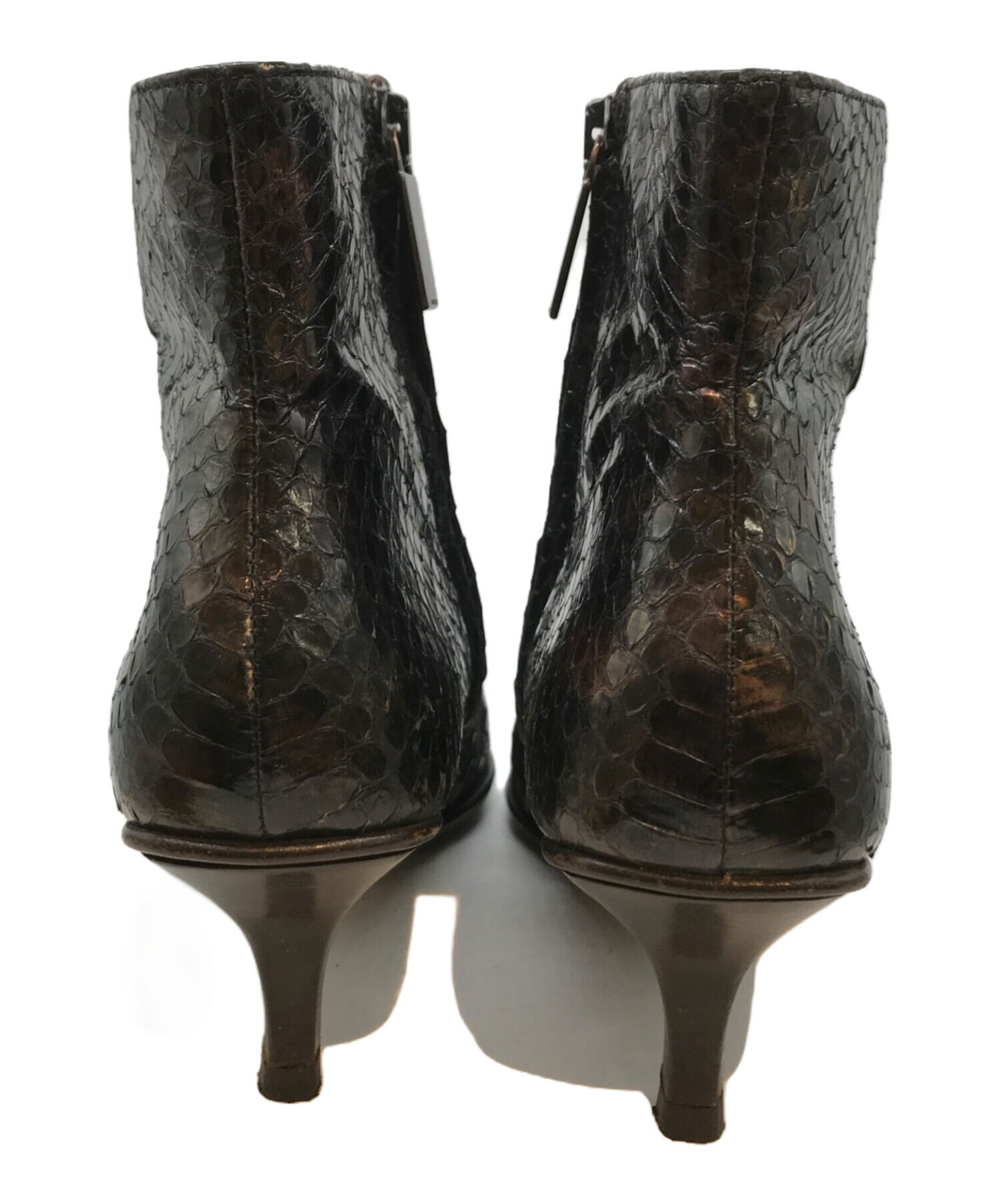 GUCCI 本革ショートブーツ 中古・古着通販】GUCCI (グッチ) パイソン柄ショートブーツ 104 0160