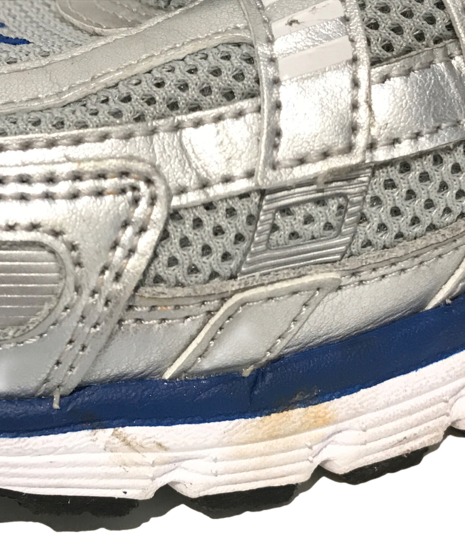 中古・古着通販】NIKE (ナイキ) W P-6000 METALLIC SILVER BV1021-001 