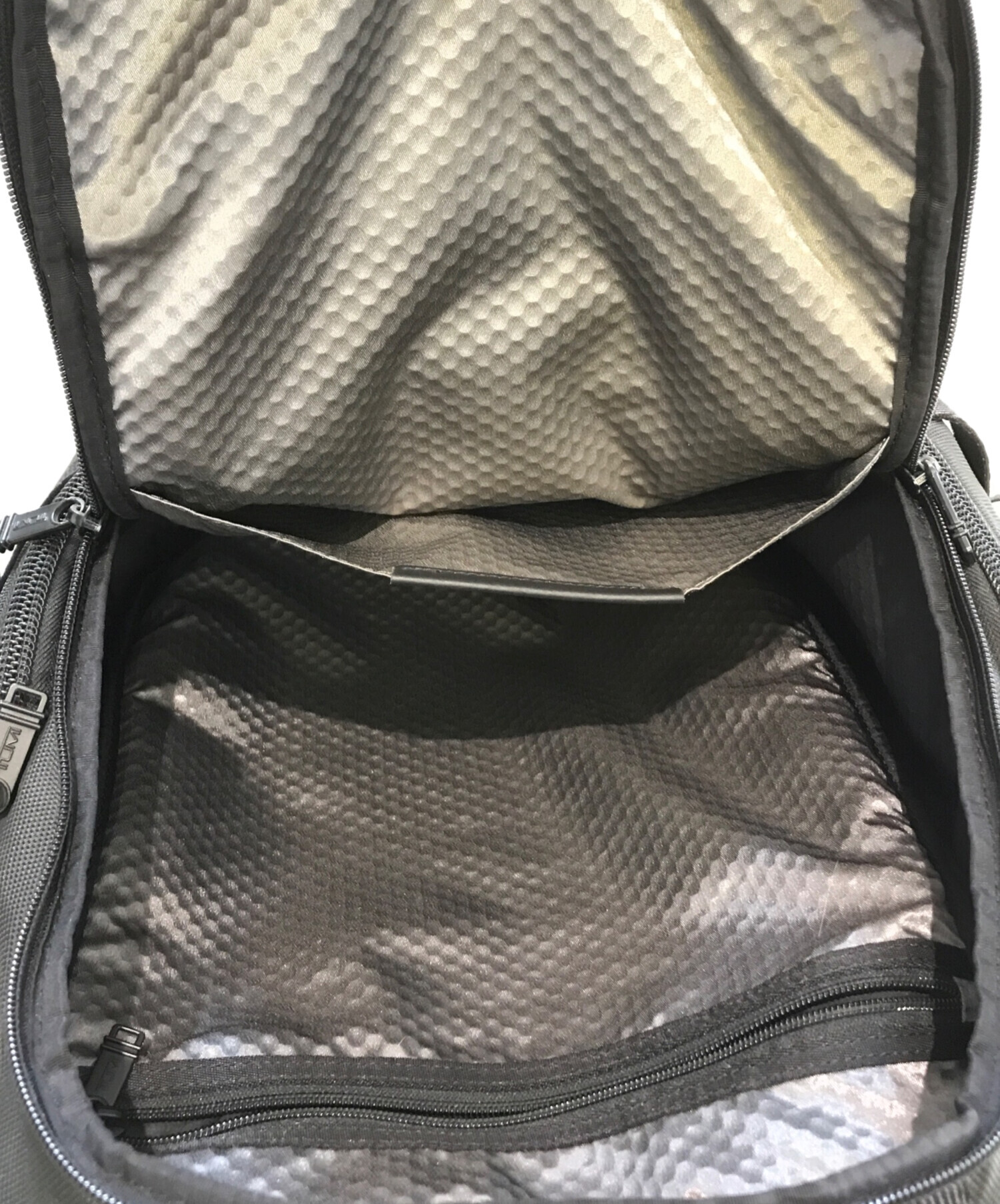 中古・古着通販】TUMI (トゥミ) アルファブラボ シェパード デラックス