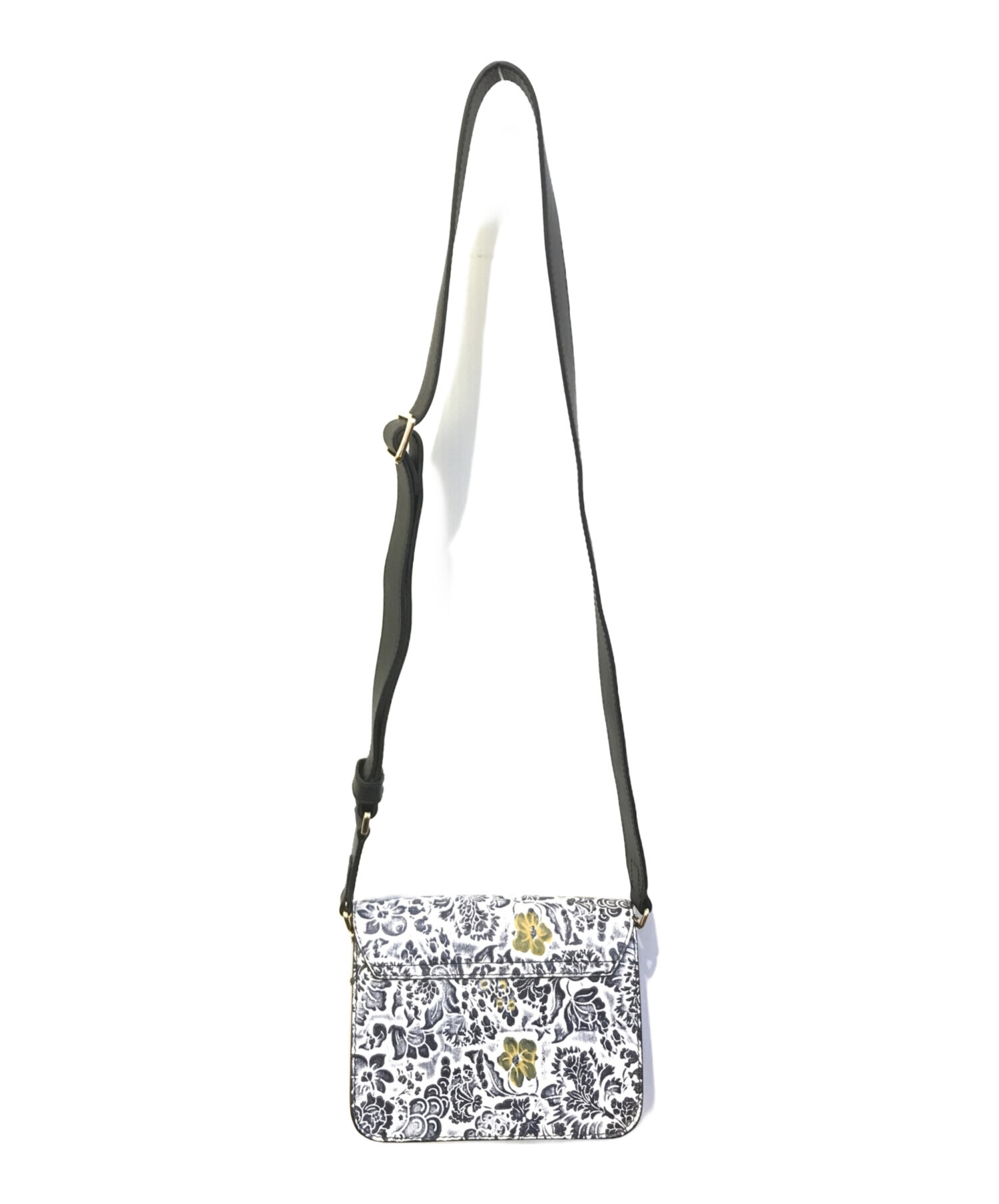 最終お値下げ☆FURULA メトロポリス 中古・古着通販】FURLA (フルラ) メトロポリスチェーンショルダー