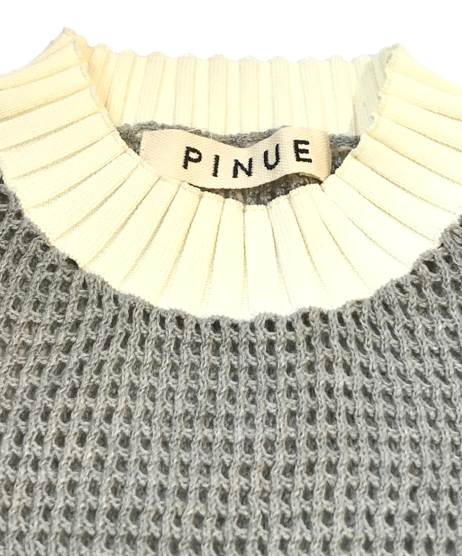 中古・古着通販】pinue (ピヌエ) ニットワンピース グレー サイズ:S