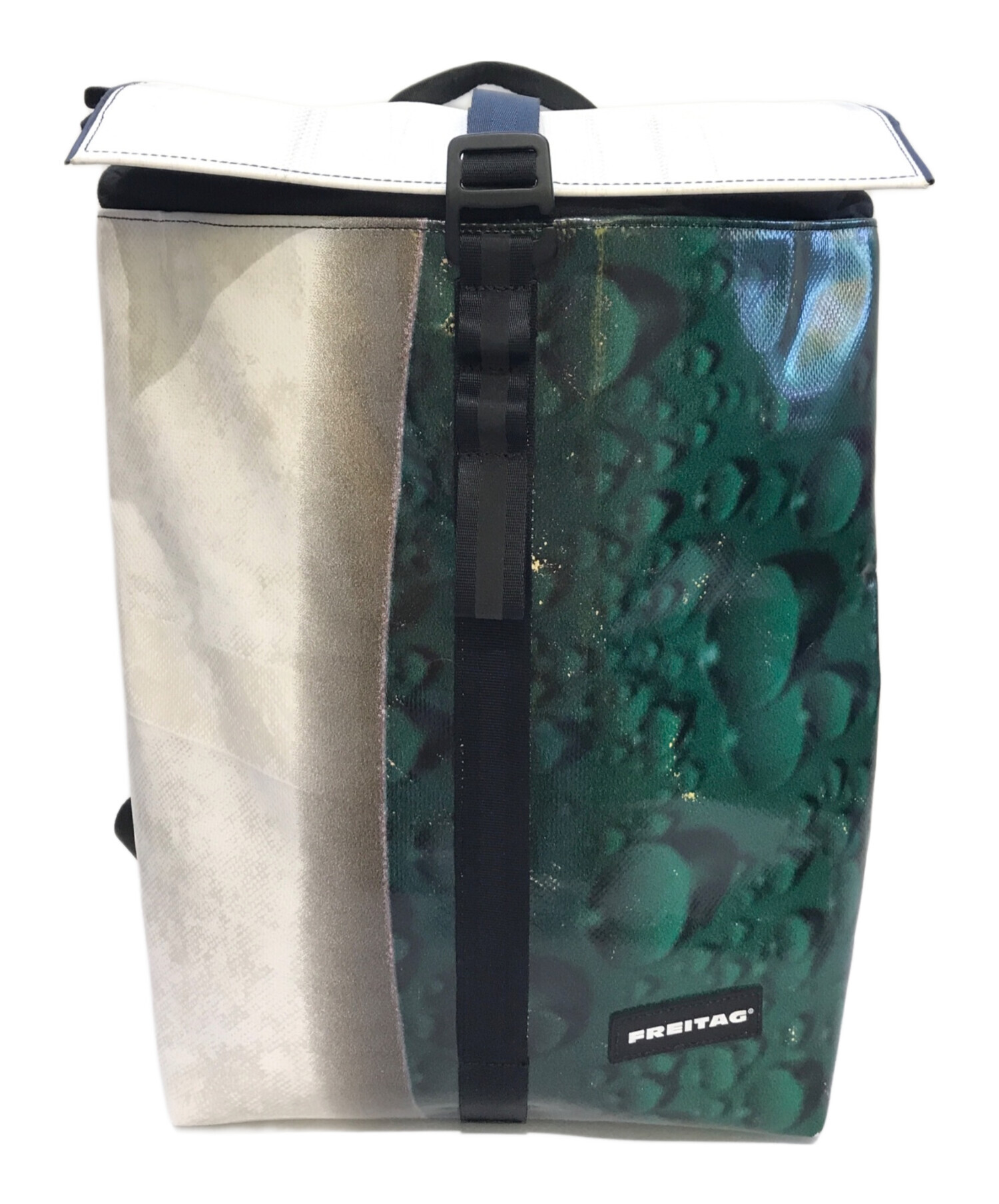 FREITAG フライターグ　廃盤 中古・古着通販】FREITAG (フライターグ) リュック ホワイト×グリーン