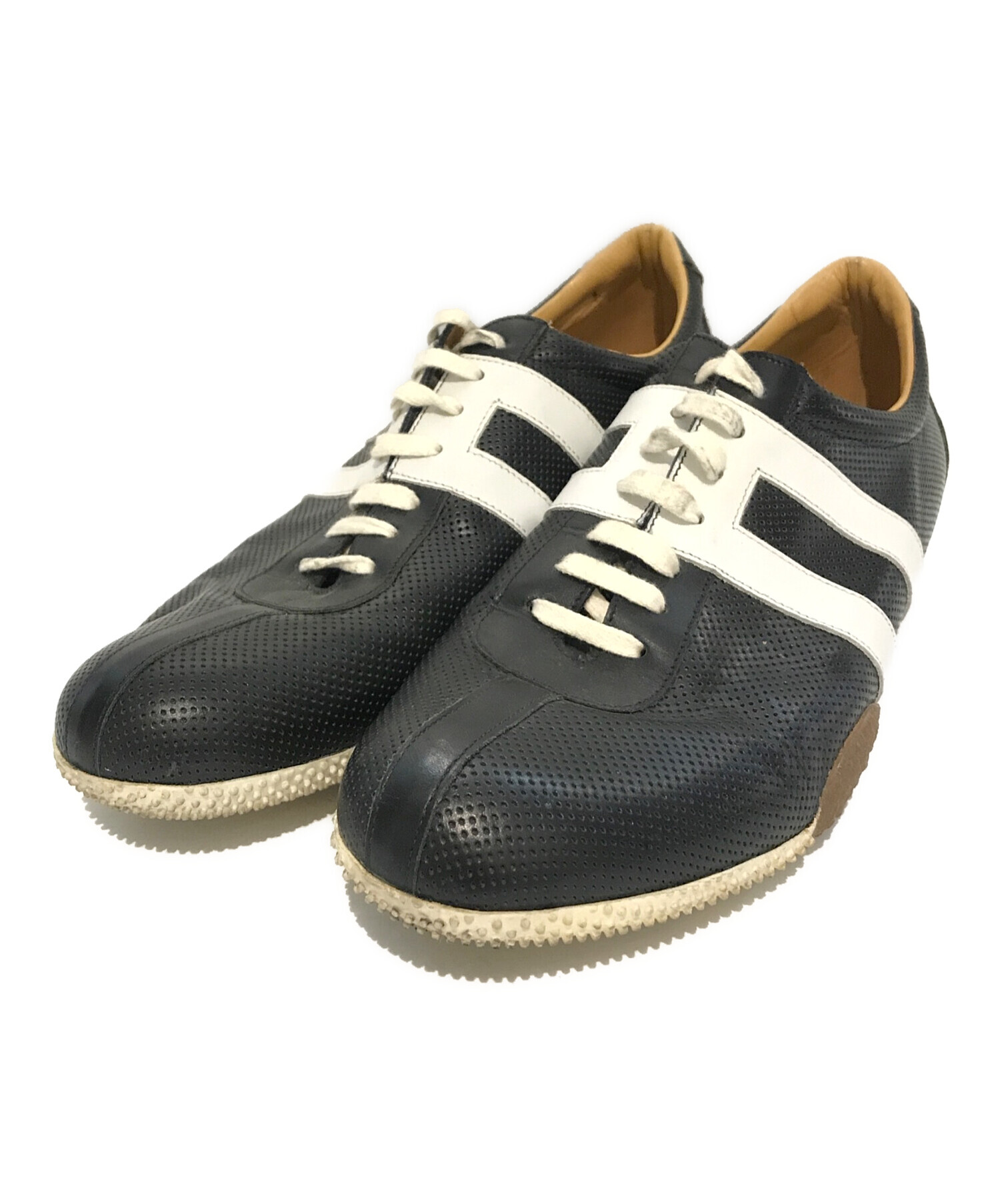 中古・古着通販】BALLY (バリー) パンチングレザースニーカー ブラック
