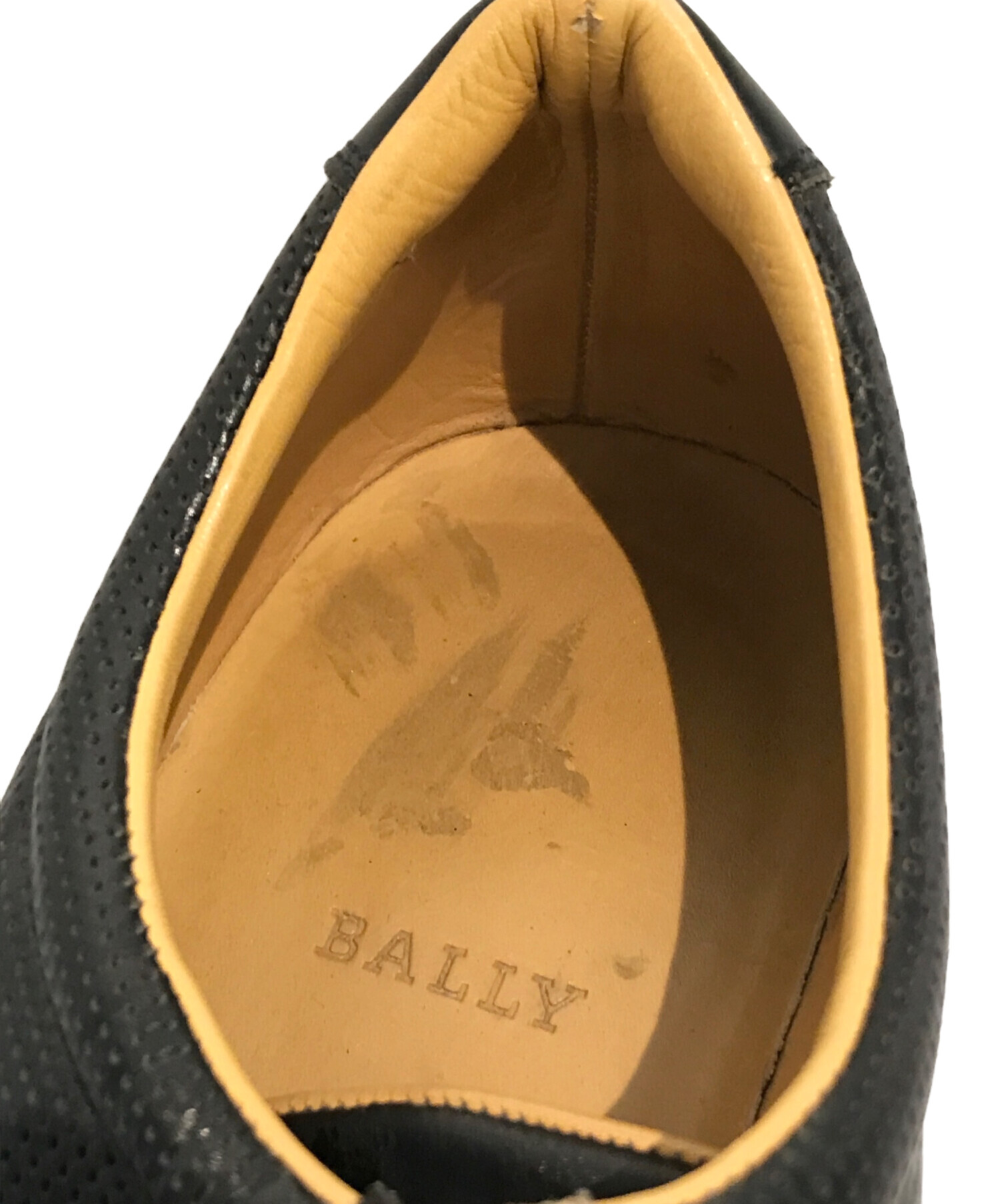中古・古着通販】BALLY (バリー) パンチングレザースニーカー ブラック