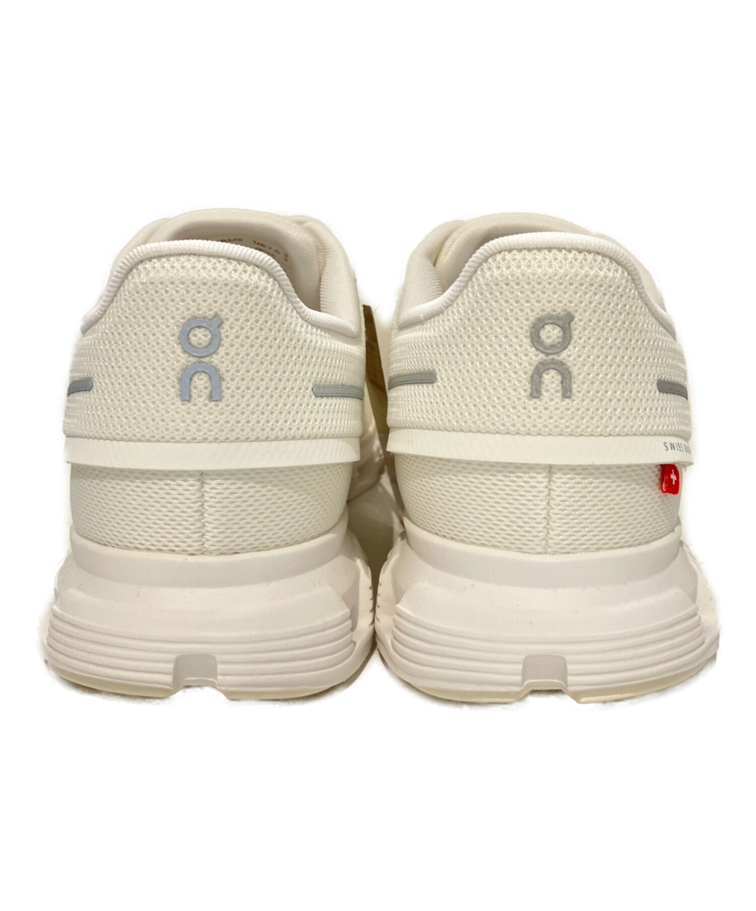 中古・古着通販】on (オン) Cloud 6 ホワイト サイズ:26｜ブランド