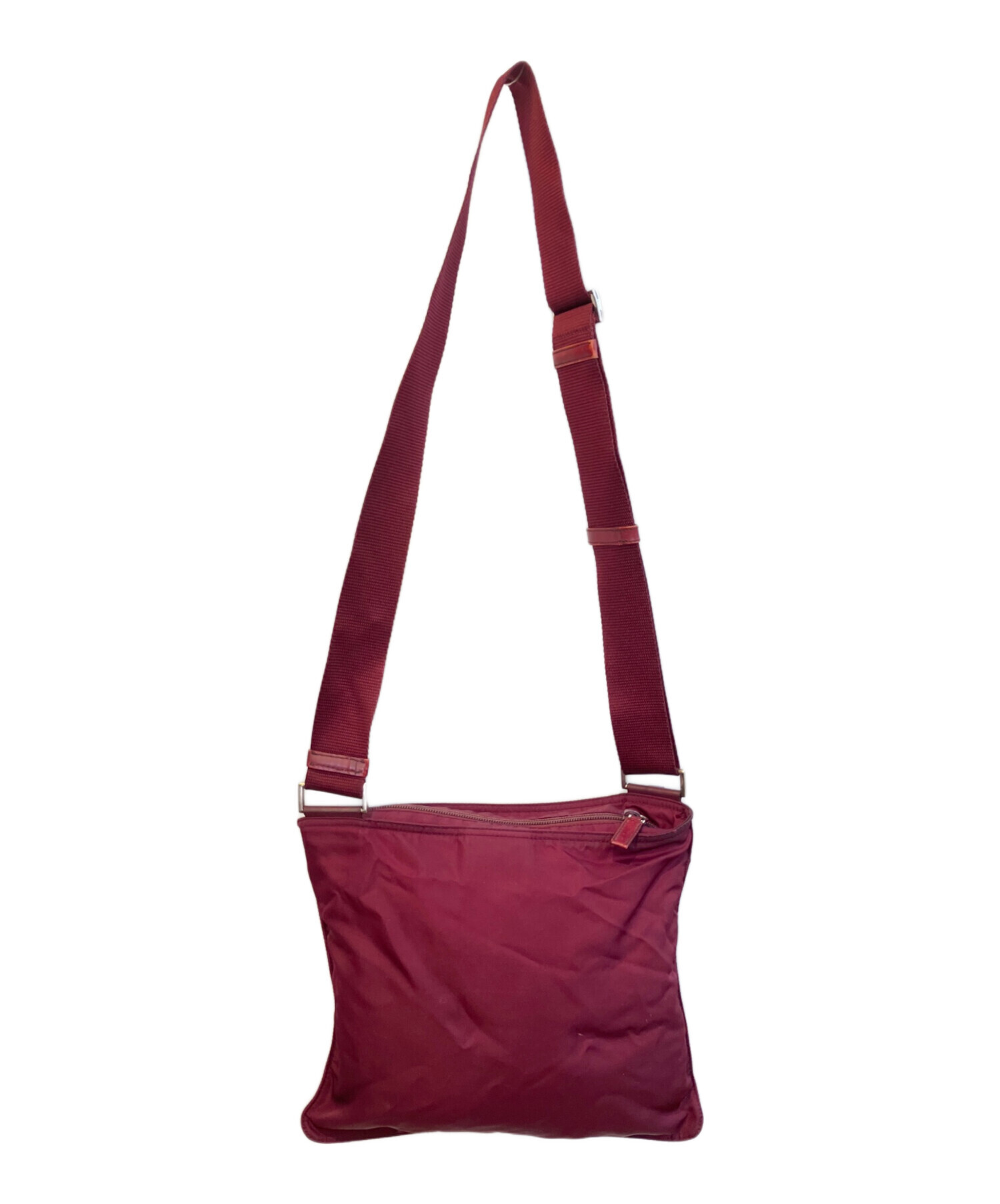 PRADA ショルダーバッグ ボルドー 中古・古着通販】PRADA (プラダ) ショルダーバッグ ボルドー｜ブランド