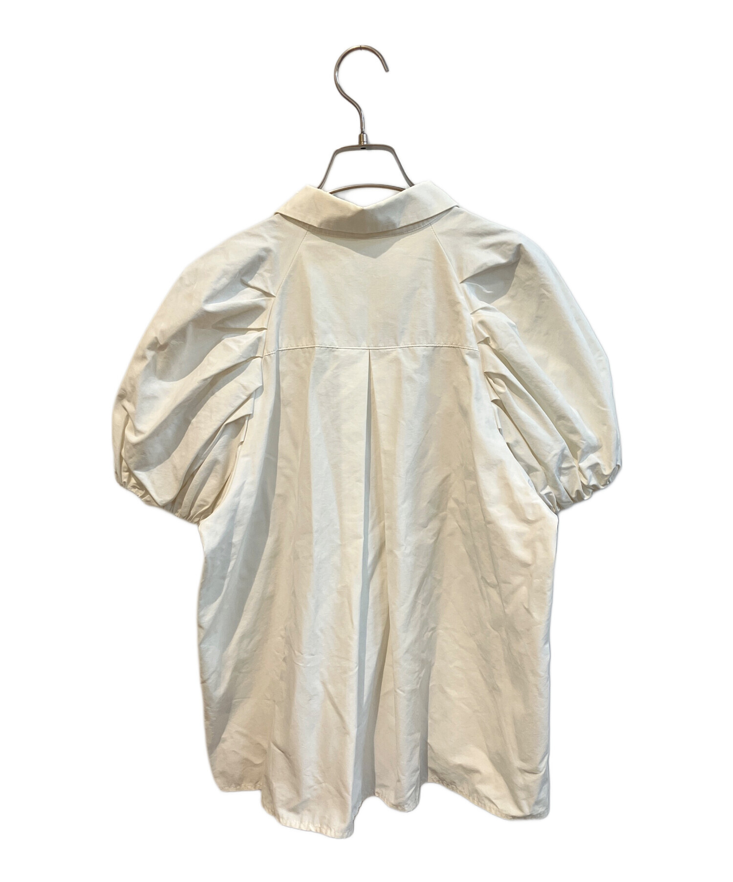 MACHATT マチャット タックスリーブパフブラウス 白 中古・古着通販】machatt (マチャット) タックスリーブパフブラウス