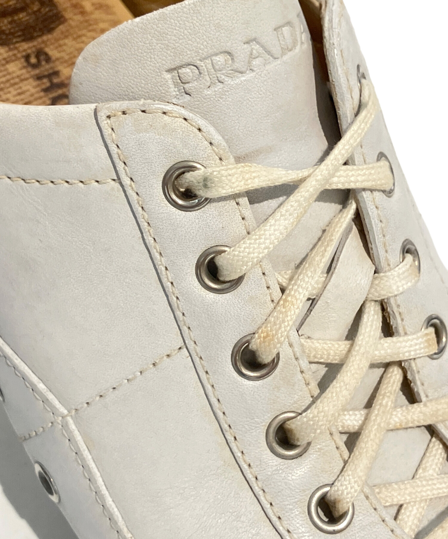 中古・古着通販】PRADA (プラダ) ドライビングシューズ ホワイト