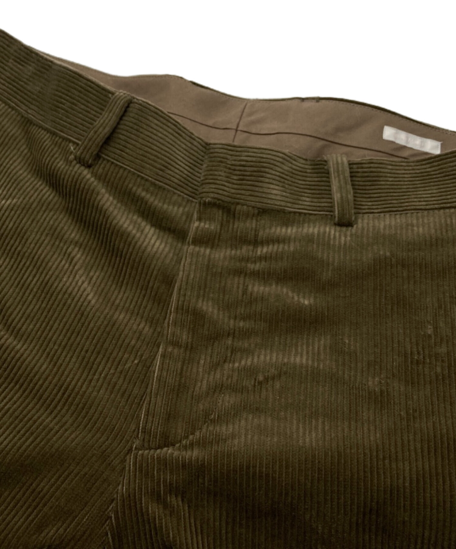 comoli コモリ コーデュロイ パイプドステムパンツ カーキ サイズ3 中古・古着通販】COMOLI (コモリ) コーデュロイ パイプドステムパンツ