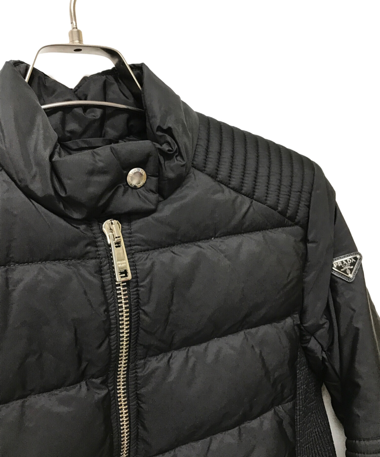 未使用級　プラダ　大きいサイズ2XL　ジャンパー　三角プレート　リバーシブル 未使用級 プラダ 大きいサイズ2XL ジャンパー 三角プレート リバーシブル