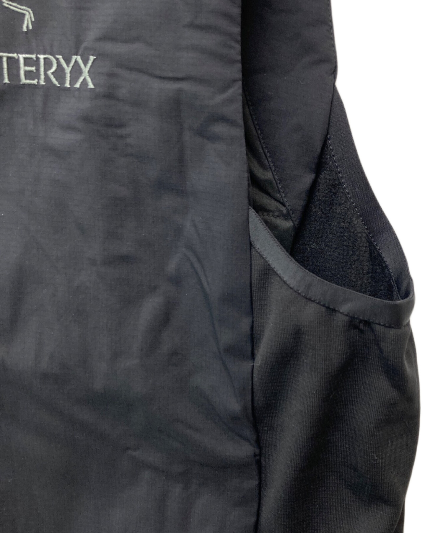 中古・古着通販】ARC'TERYX (アークテリクス) Atom LT Vest ブラック