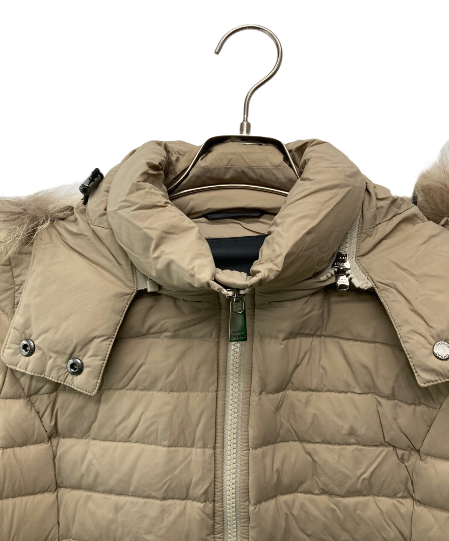 中古・古着通販】TATRAS (タトラス) ダウンコート ベージュ サイズ:01