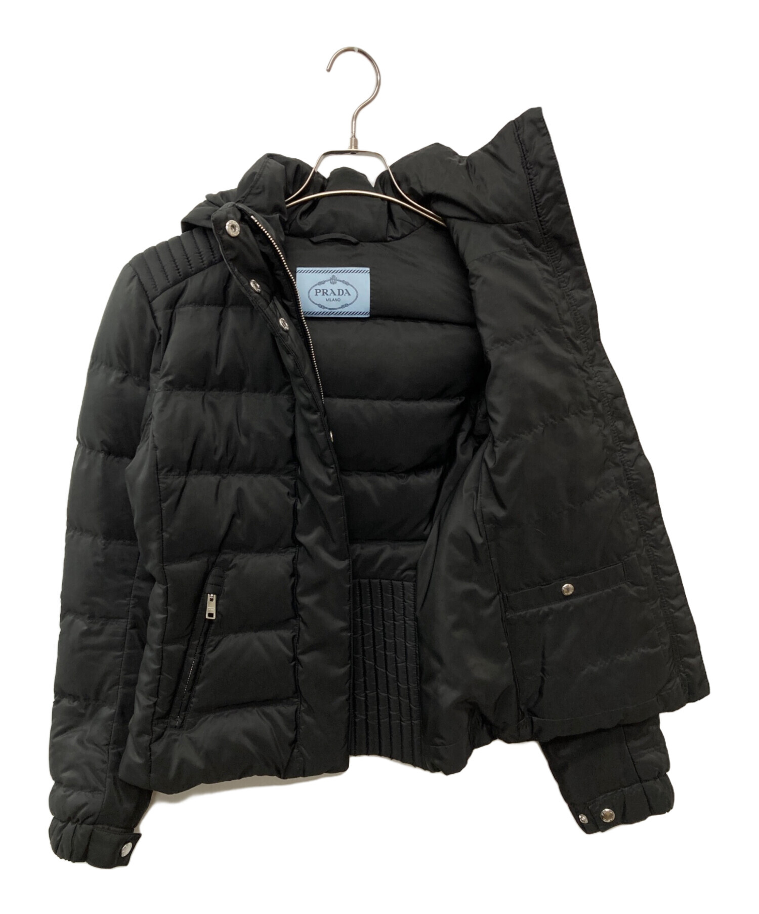 中古・古着通販】PRADA (プラダ) トライアングルロゴフーデッドダウン