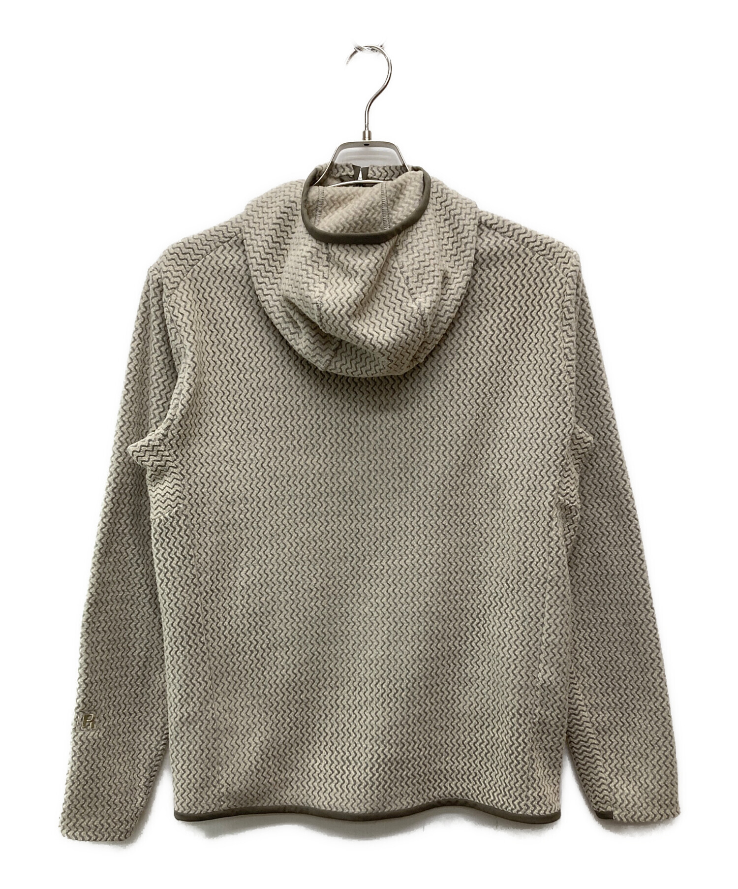 パタゴニア R1 エアフルジップ フーディ ベージュ系 中古・古着通販】Patagonia (パタゴニア) R1 エアフルジップフーディ
