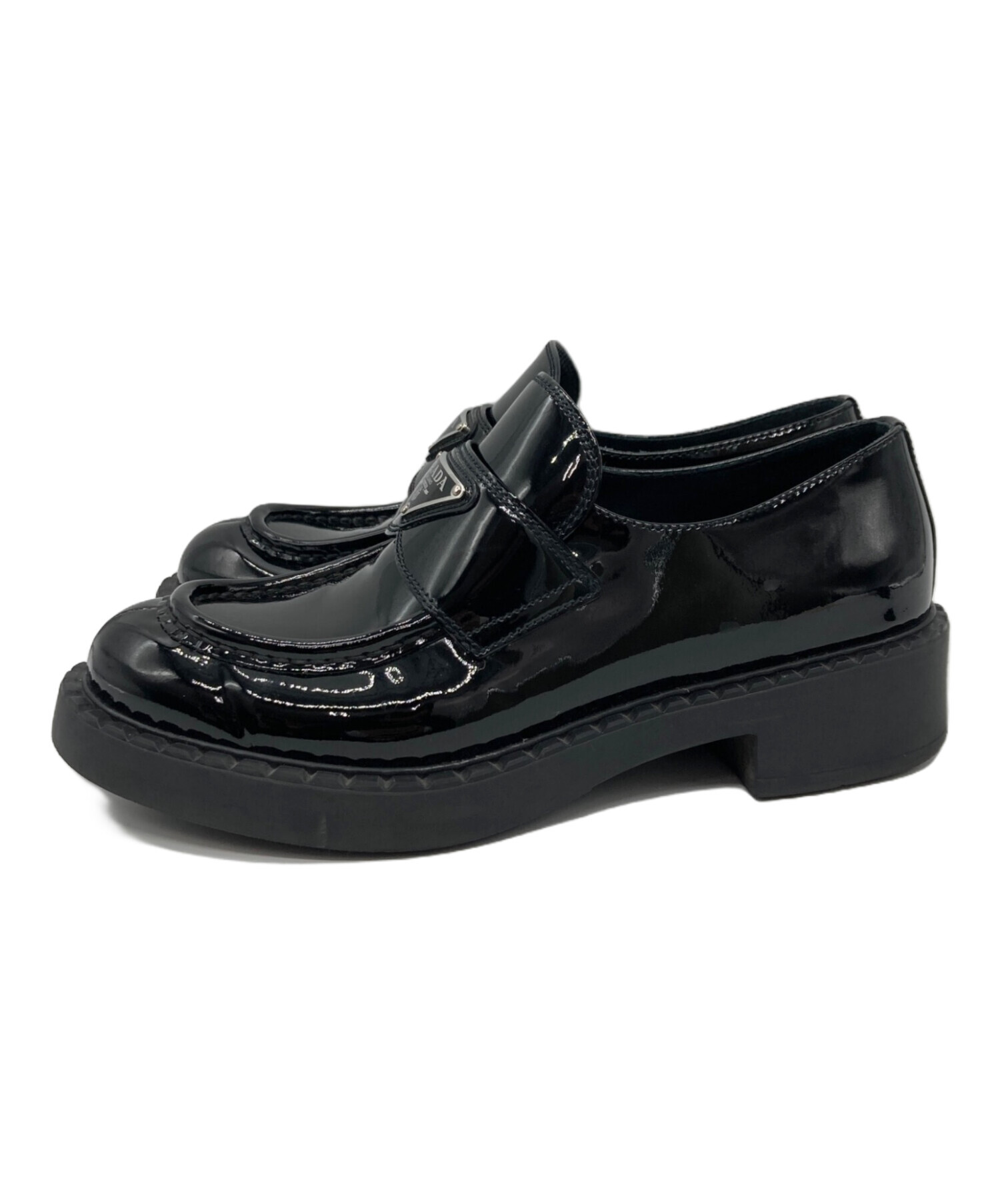 中古・古着通販】PRADA (プラダ) トライアングルロゴ ローファー 